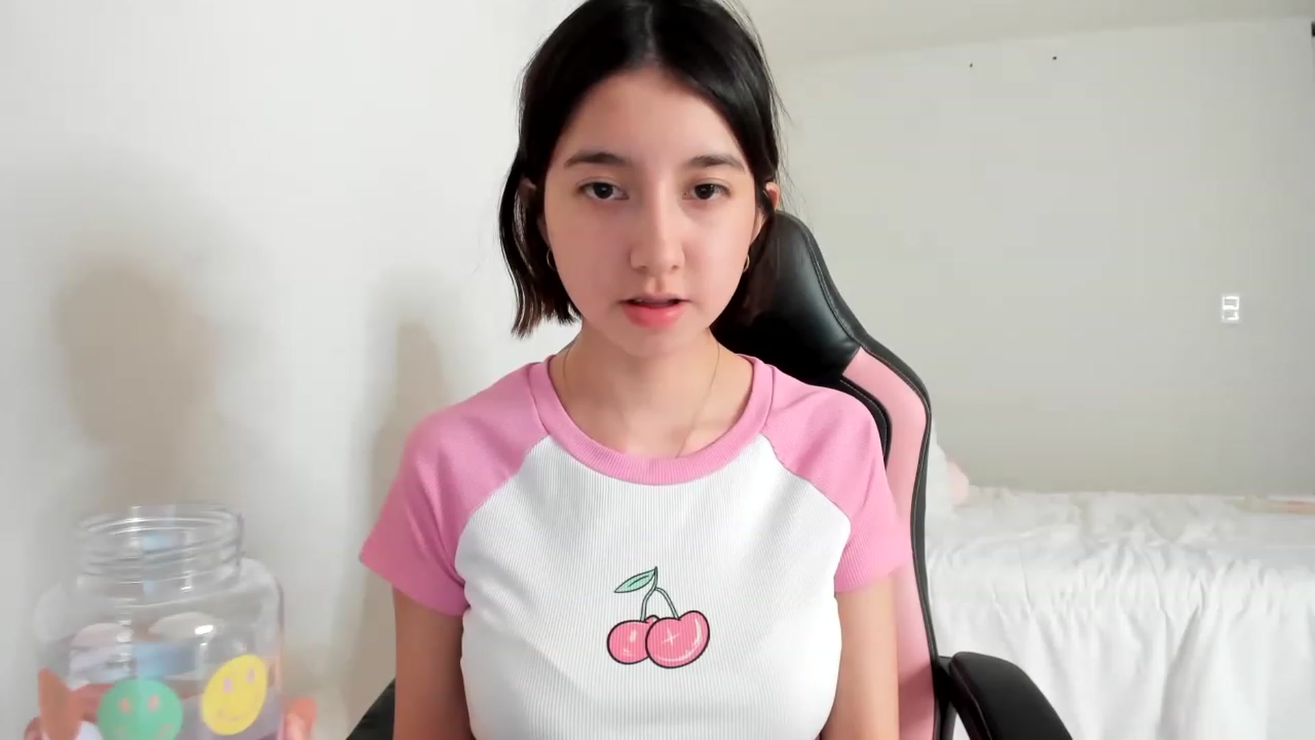 Gallery image thumbnail from Cherrycute666's myfreecams stream on, 03/03/2023, 21:05 image 6 of 20