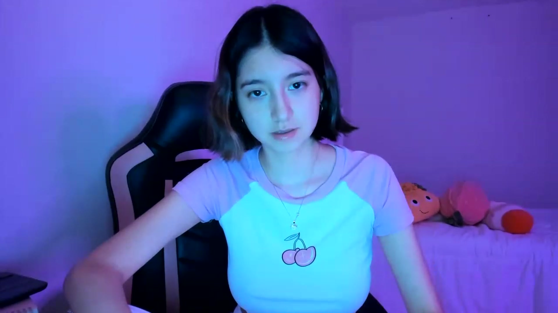 Gallery image thumbnail from Cherrycute666's myfreecams stream on, 03/04/2023, 06:35 image 19 of 20