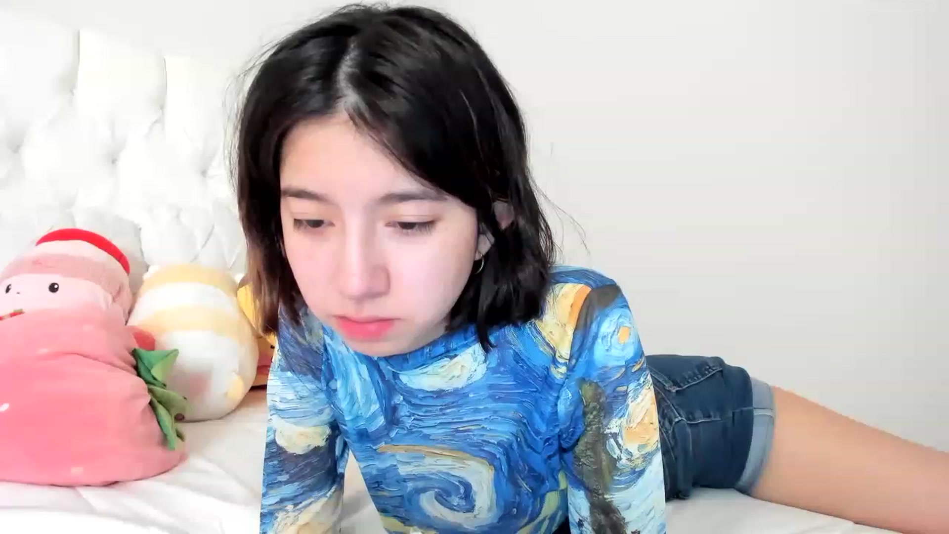 Gallery image thumbnail from Cherrycute666's myfreecams stream on, 03/05/2023, 24:15 image 5 of 20