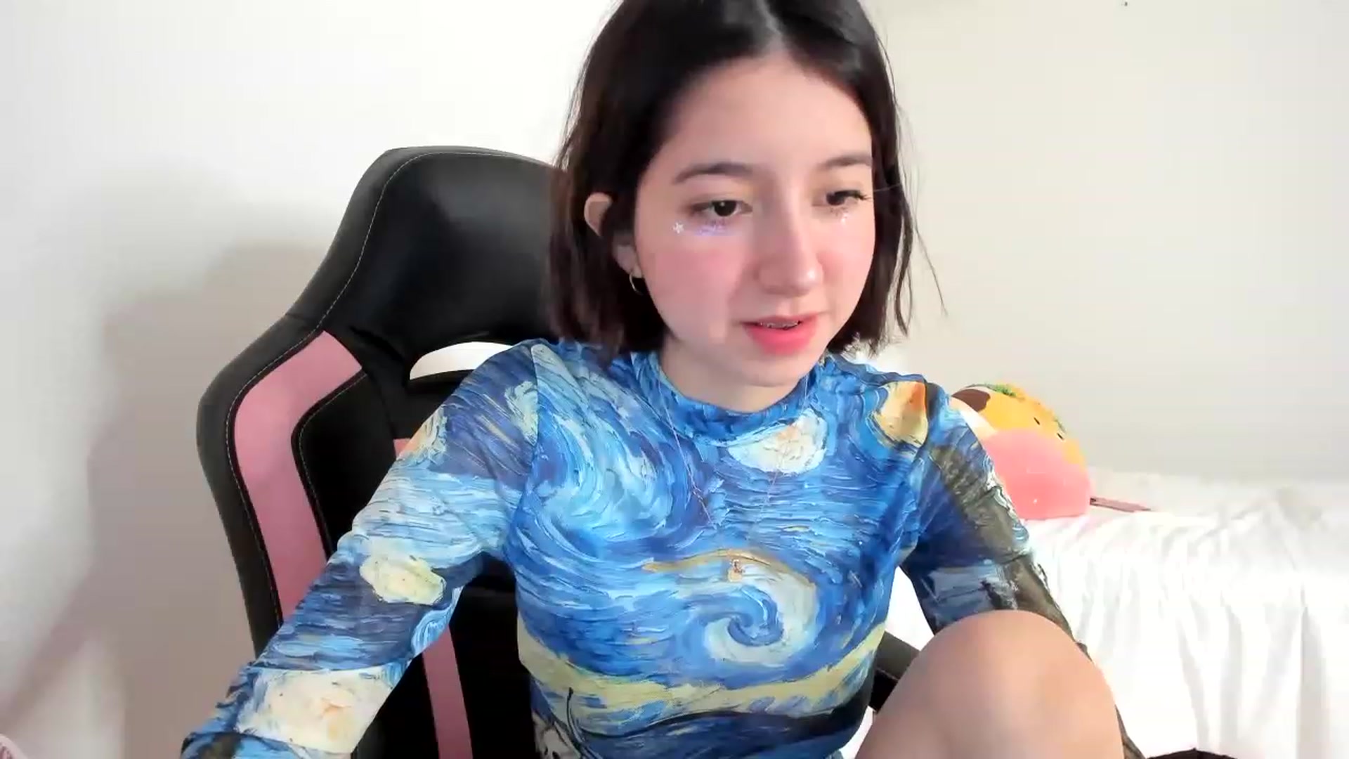 Gallery image thumbnail from Cherrycute666's myfreecams stream on, 03/05/2023, 04:23 image 7 of 20