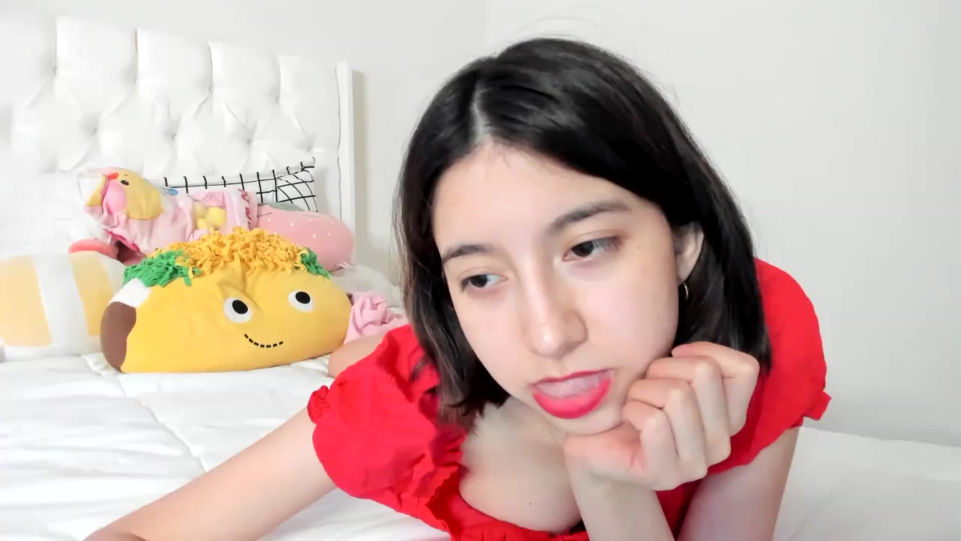 Gallery image thumbnail from Cherrycute666's myfreecams stream on, 03/06/2023, 05:17 image 20 of 20
