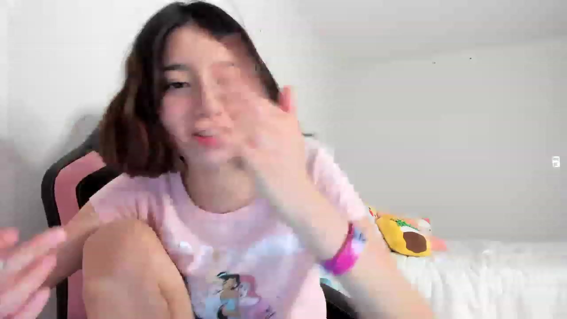 Gallery image thumbnail from Cherrycute666's myfreecams stream on, 03/08/2023, 04:49 image 18 of 20