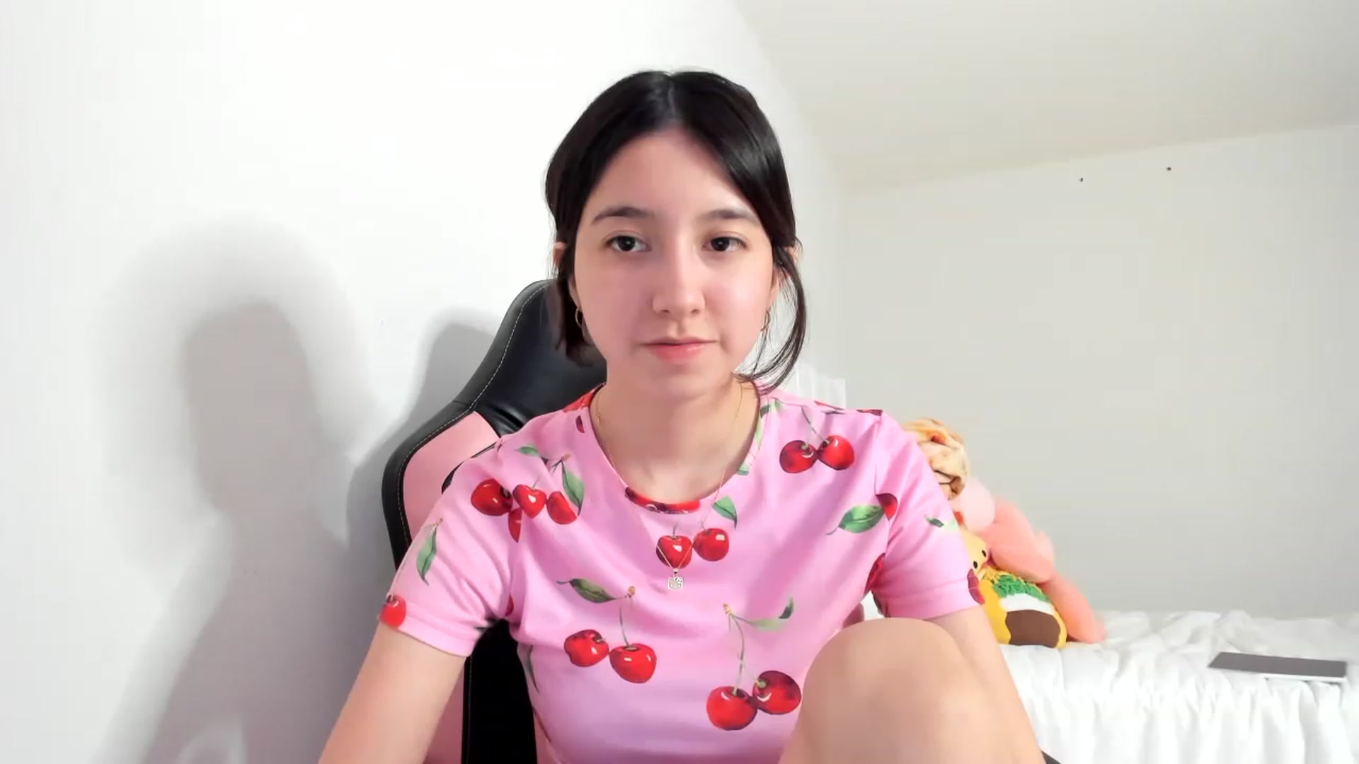 Gallery image thumbnail from Cherrycute666's myfreecams stream on, 03/09/2023, 08:50 image 5 of 20