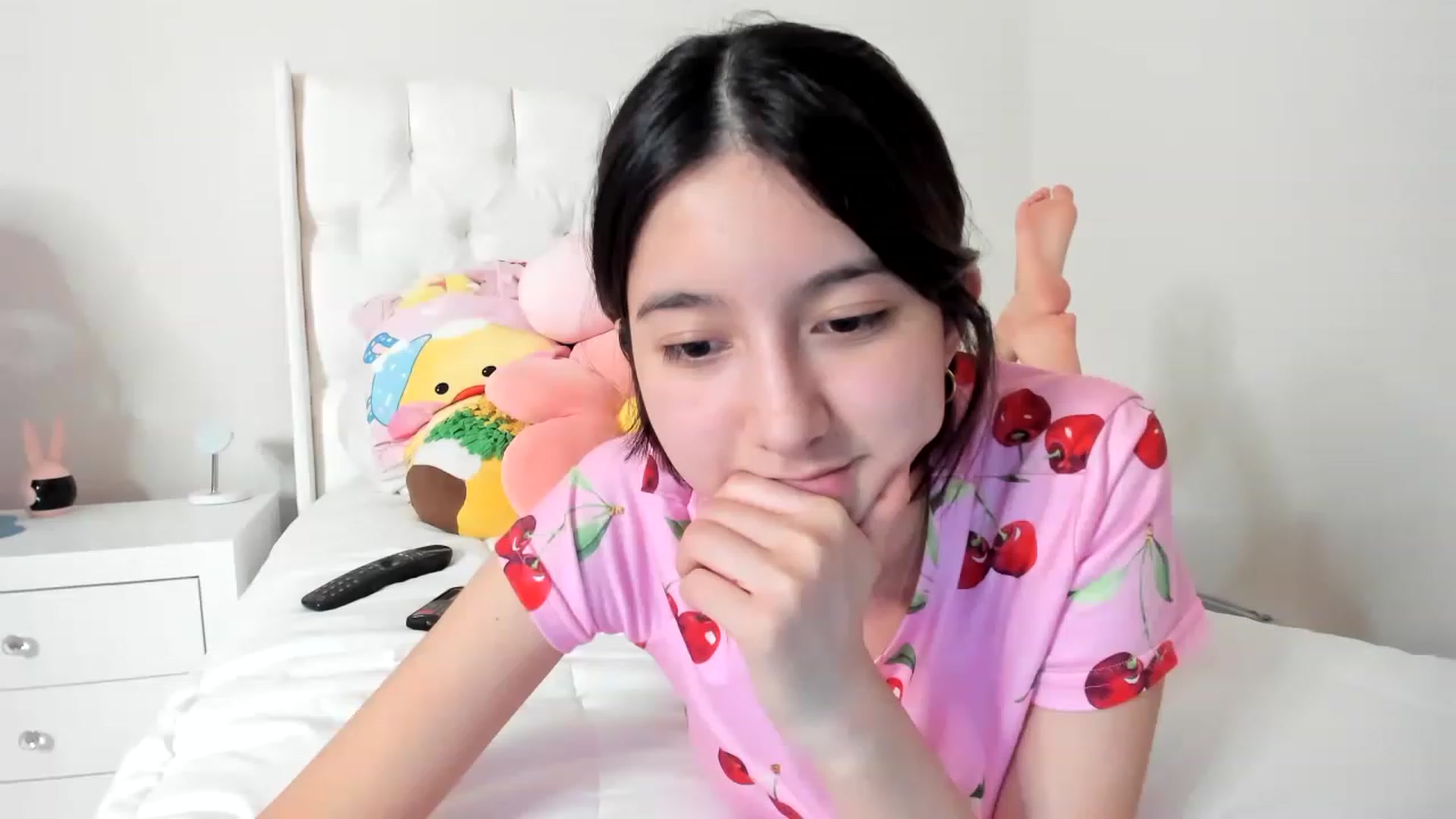 Gallery image thumbnail from Cherrycute666's myfreecams stream on, 03/09/2023, 09:29 image 14 of 20