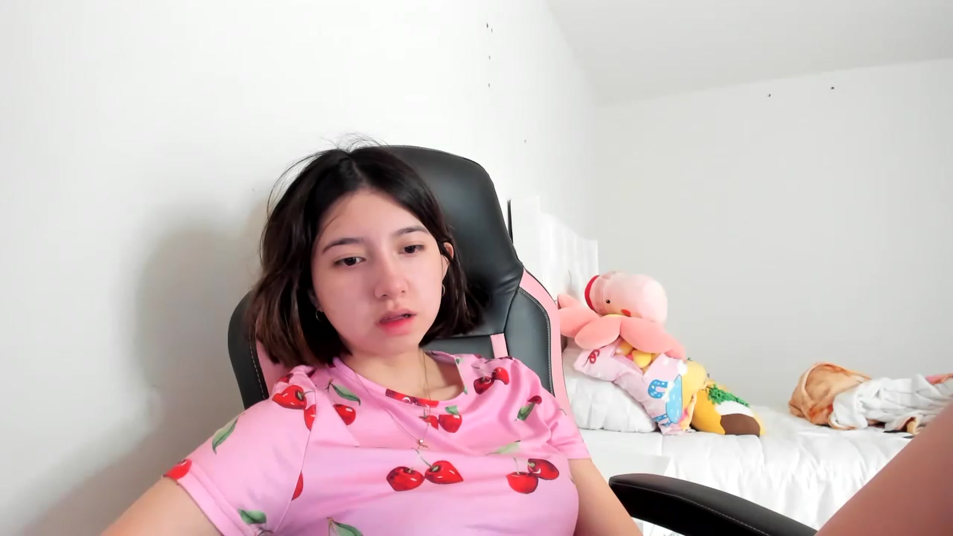 Gallery image thumbnail from Cherrycute666's myfreecams stream on, 03/09/2023, 17:27 image 2 of 20