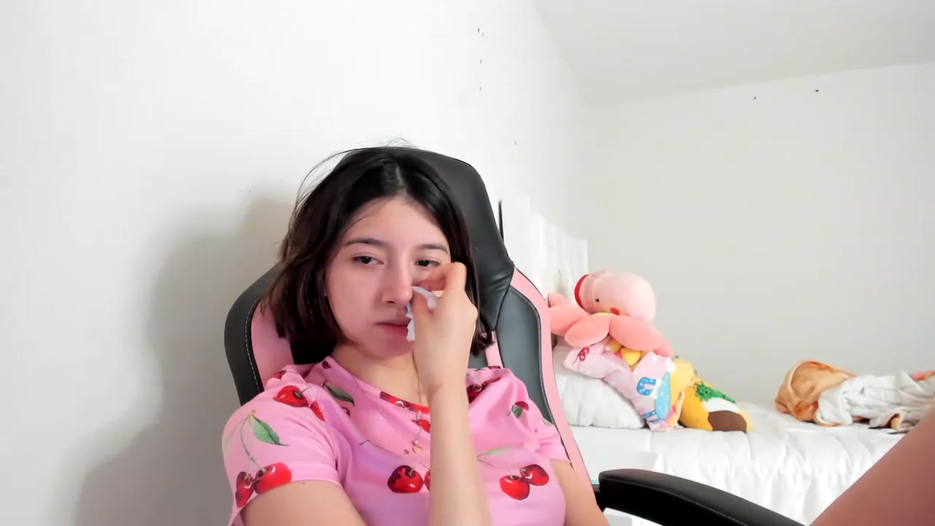 Gallery image thumbnail from Cherrycute666's myfreecams stream on, 03/09/2023, 17:27 image 5 of 20