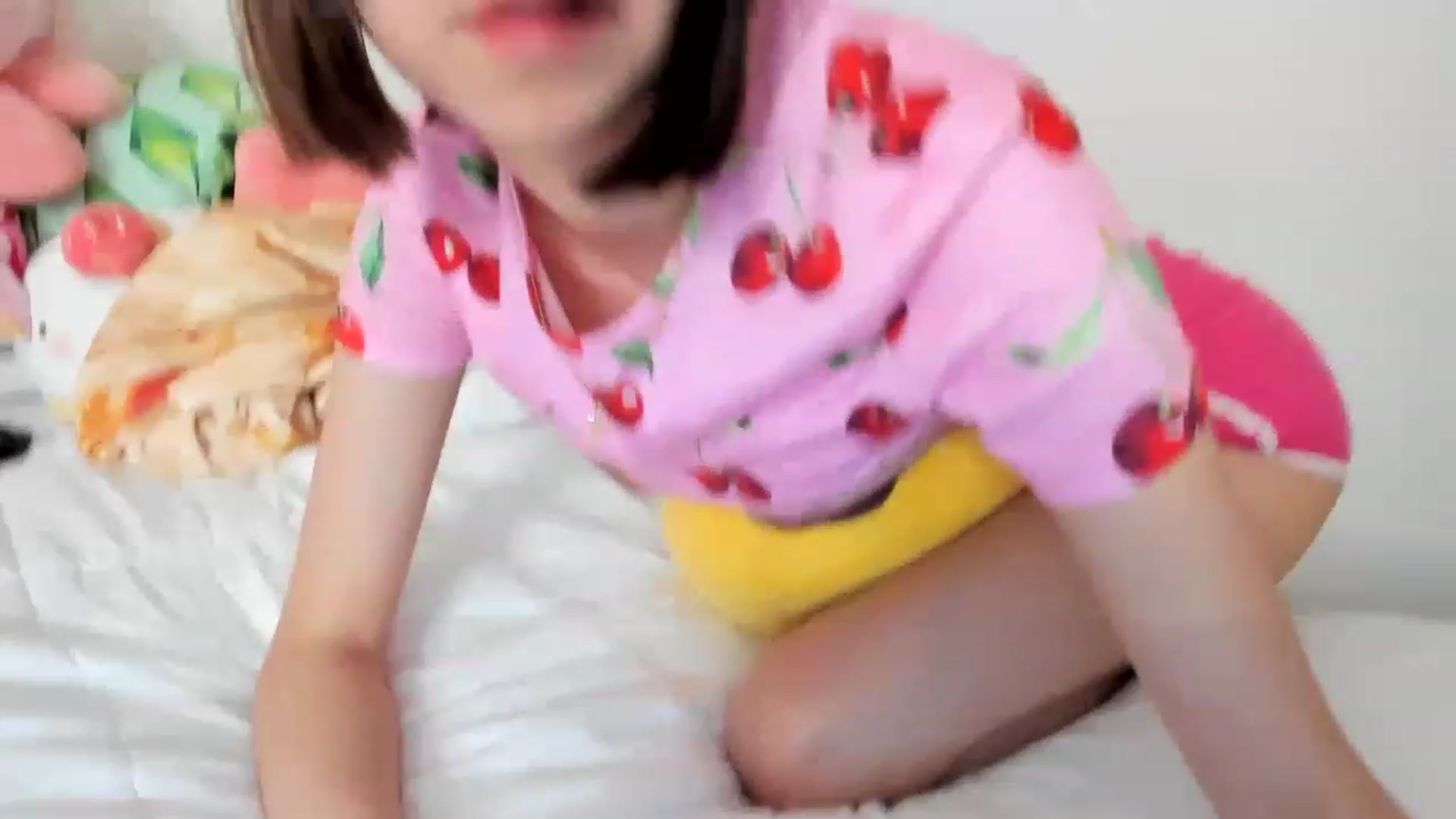 Gallery image thumbnail from Cherrycute666's myfreecams stream on, 03/09/2023, 20:20 image 11 of 20