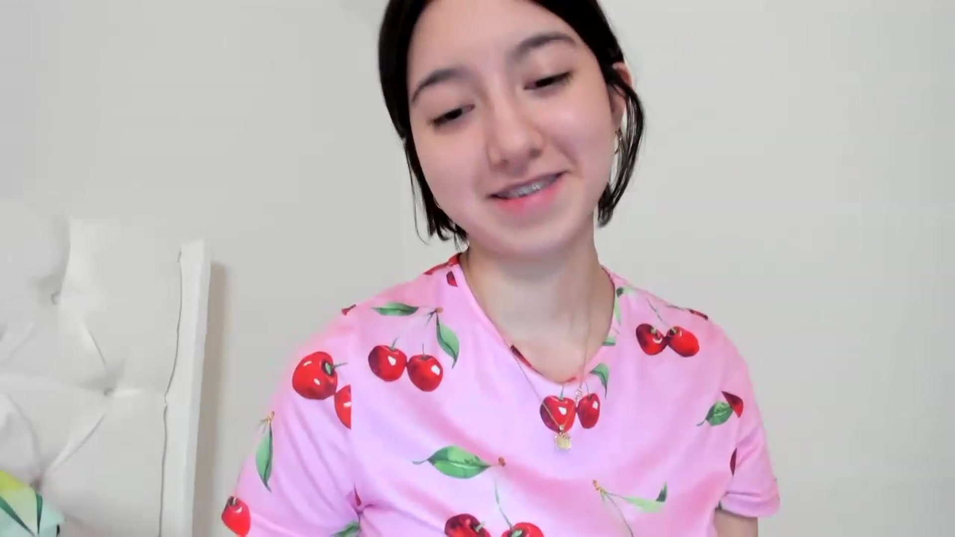 Gallery image thumbnail from Cherrycute666's myfreecams stream on, 03/10/2023, 03:12 image 6 of 20
