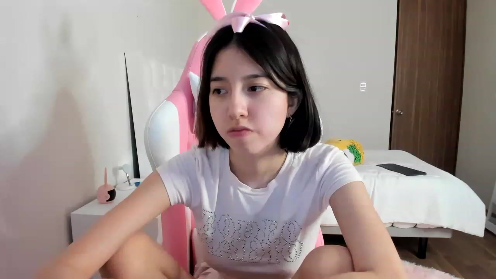 Gallery image thumbnail from Cherrycute666's myfreecams stream on, 03/11/2023, 09:46 image 12 of 20