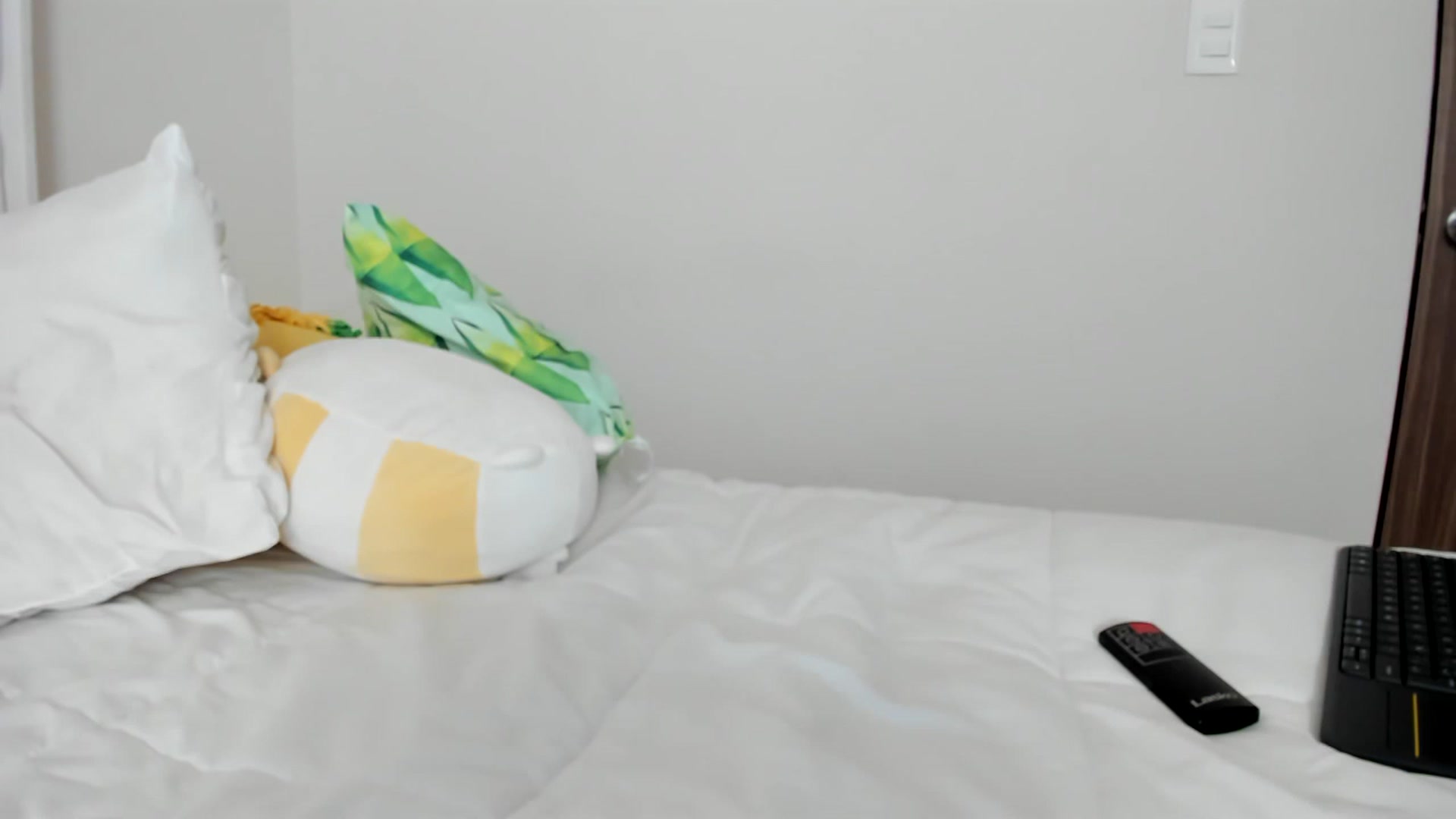 Gallery image thumbnail from Cherrycute666's myfreecams stream on, 03/12/2023, 24:09 image 6 of 20