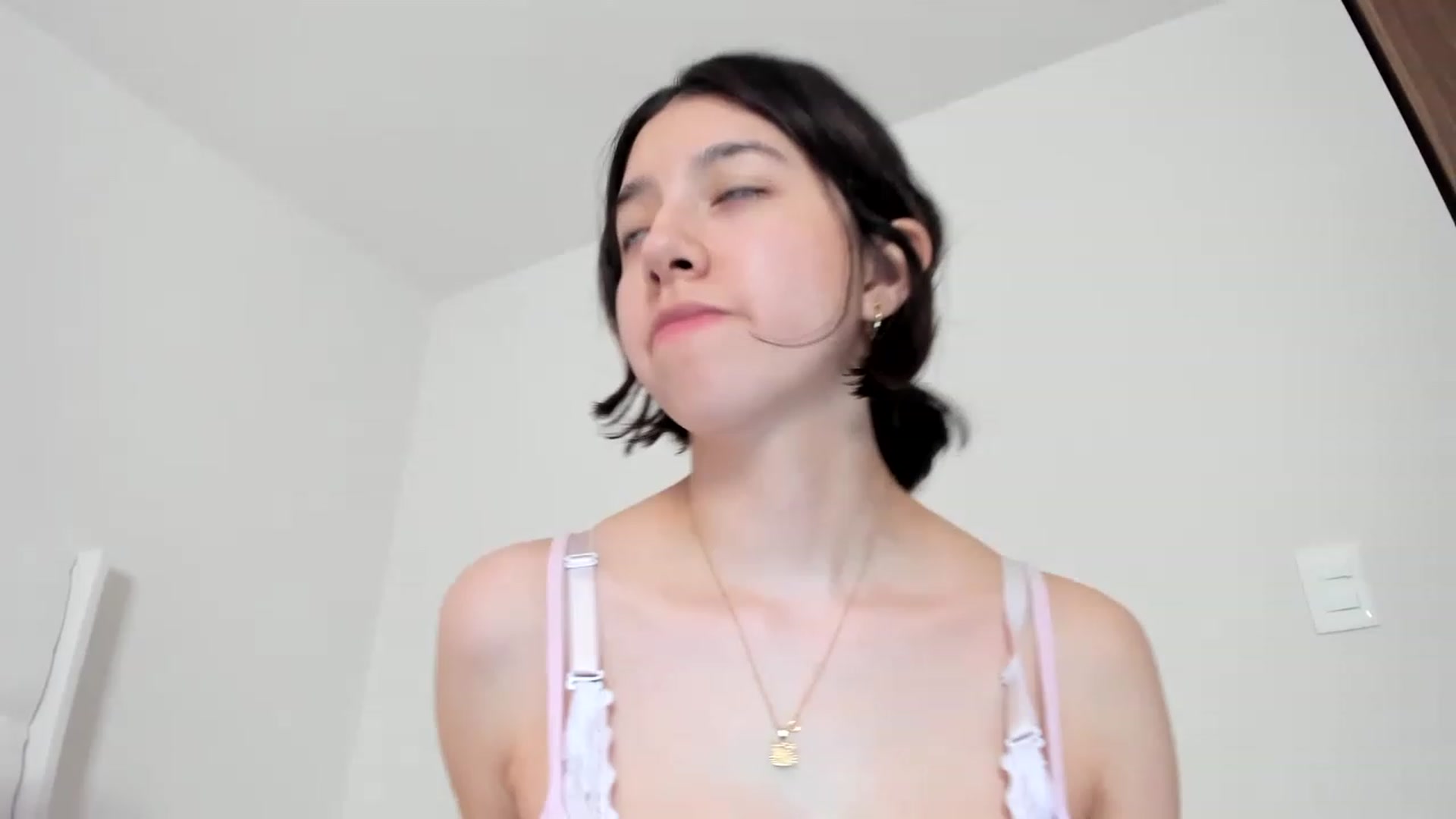 Gallery image thumbnail from Cherrycute666's myfreecams stream on, 03/12/2023, 04:28 image 14 of 20