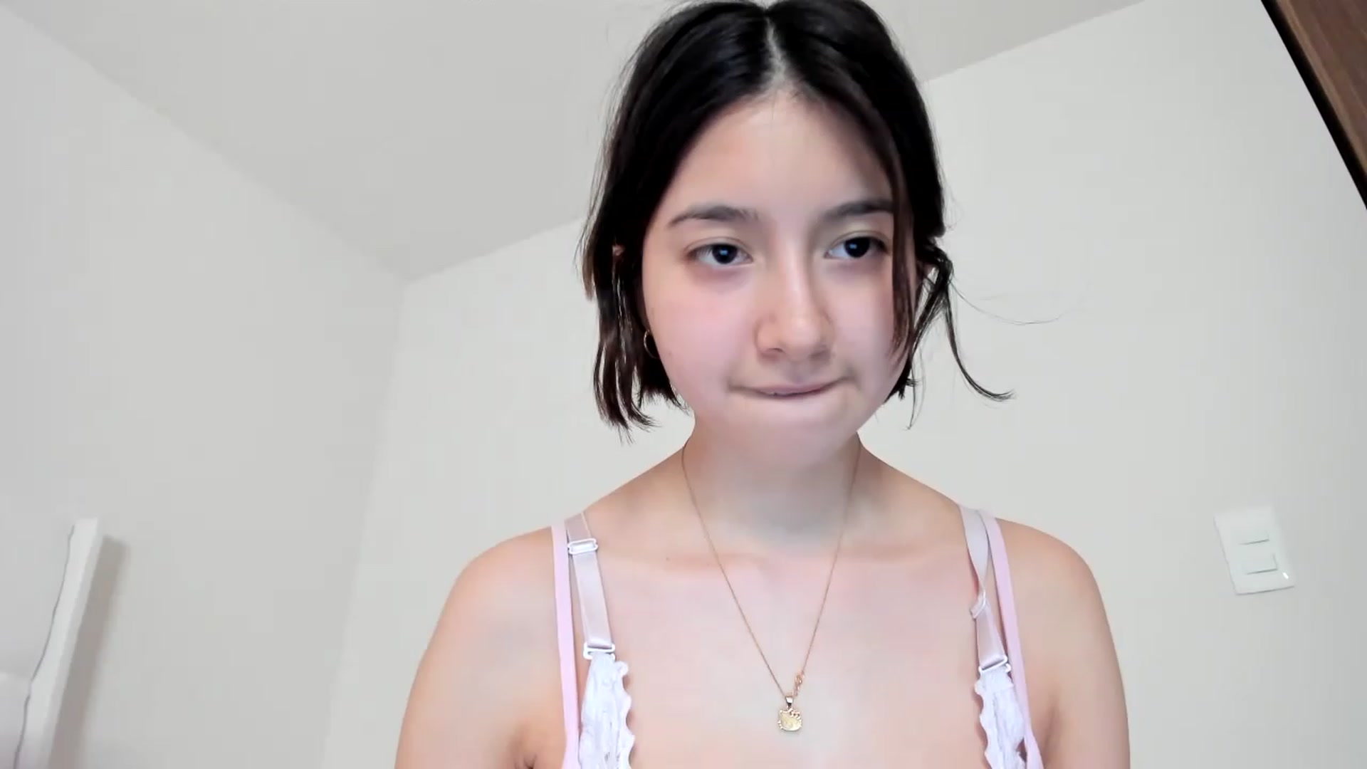 Gallery image thumbnail from Cherrycute666's myfreecams stream on, 03/12/2023, 04:28 image 3 of 20
