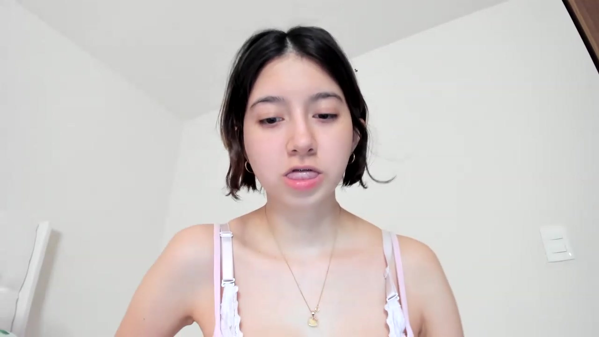 Gallery image thumbnail from Cherrycute666's myfreecams stream on, 03/12/2023, 04:28 image 20 of 20
