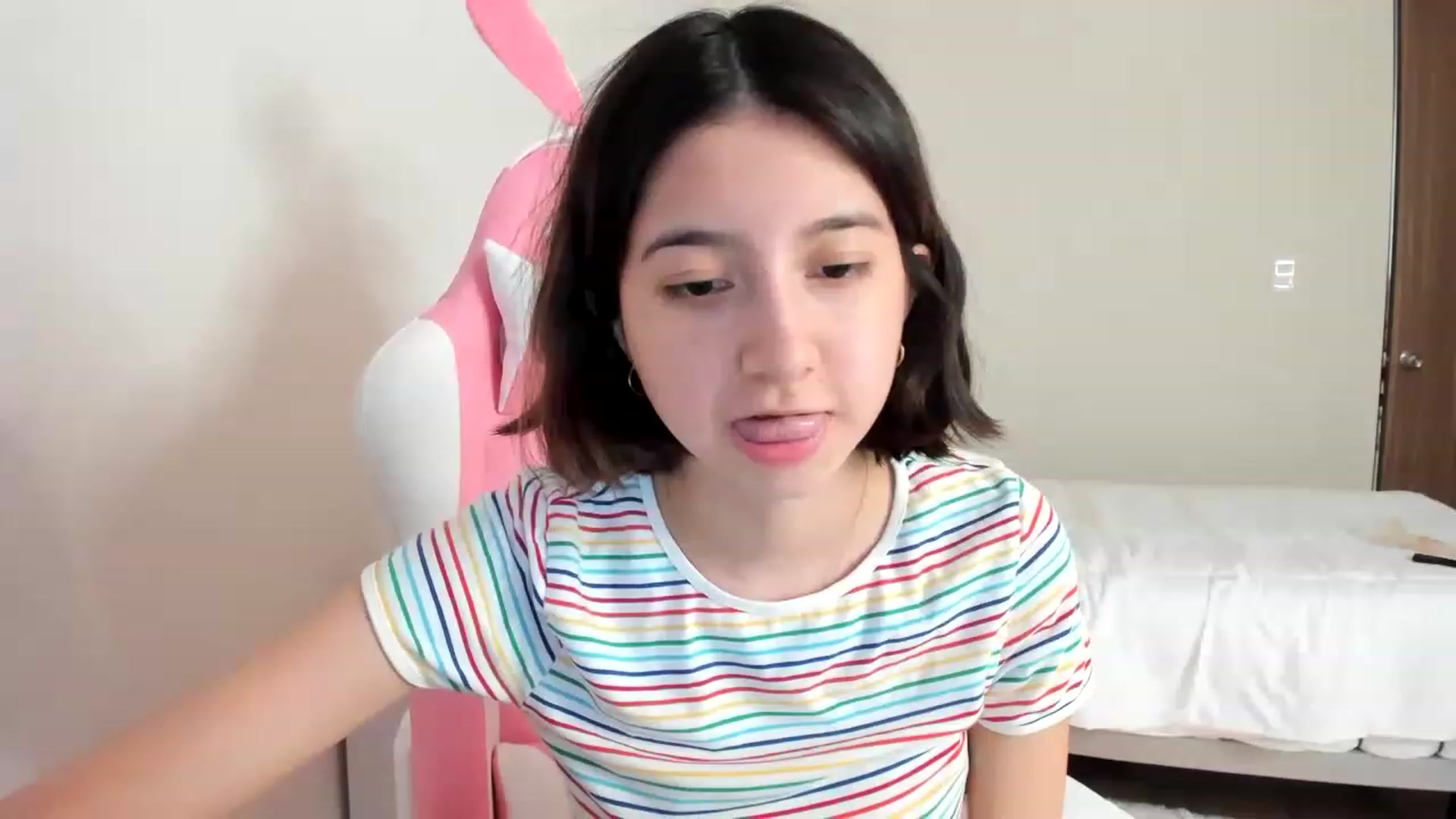 Gallery image thumbnail from Cherrycute666's myfreecams stream on, 03/12/2023, 20:24 image 7 of 20