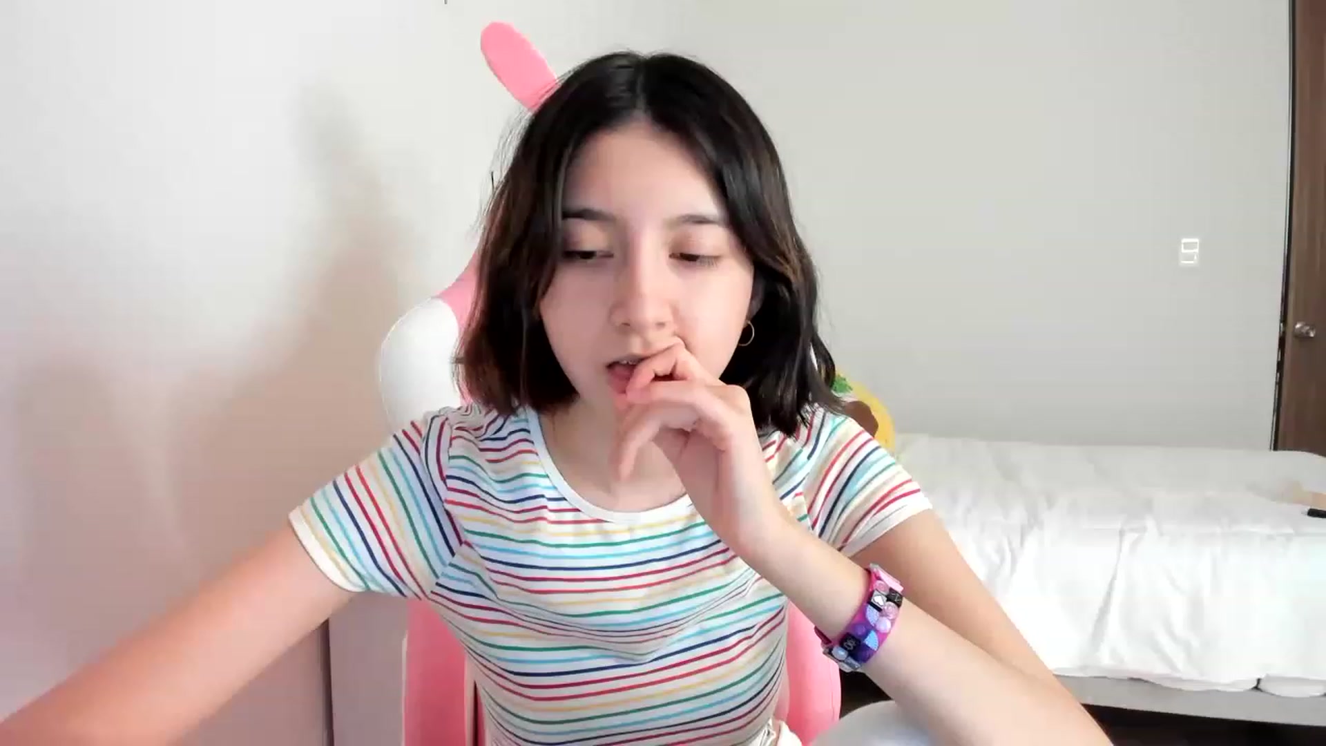 Gallery image thumbnail from Cherrycute666's myfreecams stream on, 03/12/2023, 20:24 image 8 of 20