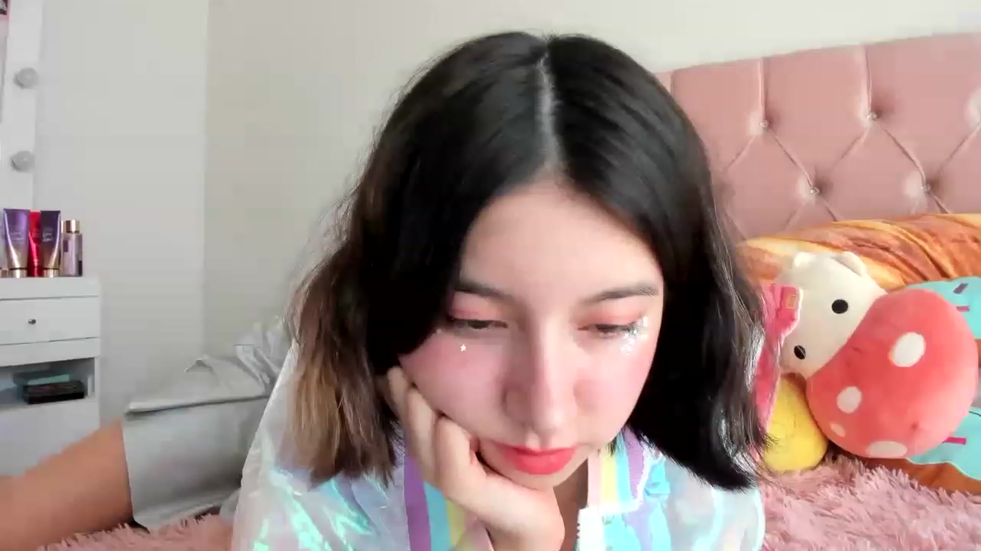 Gallery image thumbnail from Cherrycute666's myfreecams stream on, 03/14/2023, 18:35 image 5 of 20