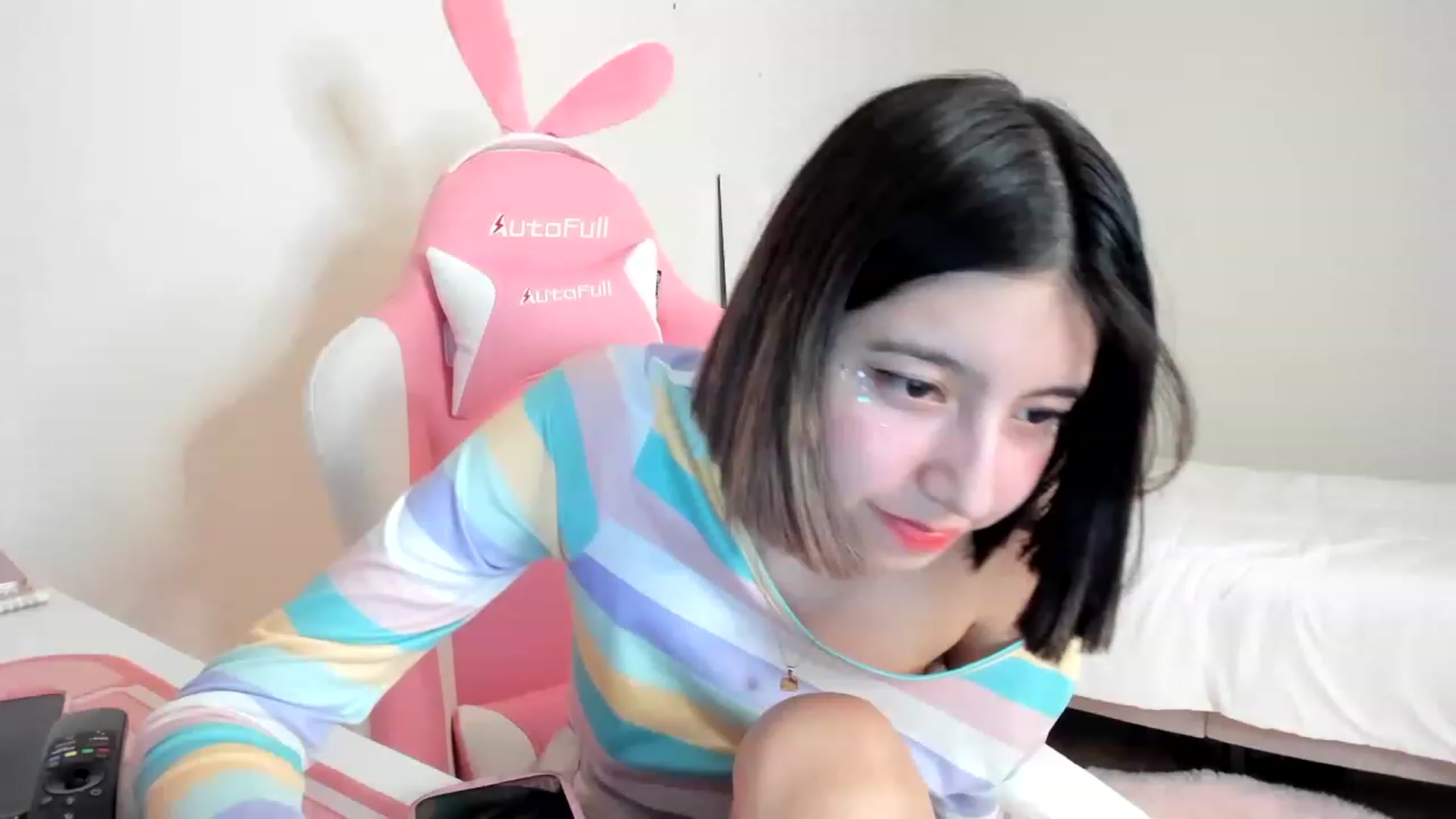 Gallery image thumbnail from Cherrycute666's myfreecams stream on, 03/15/2023, 04:23 image 10 of 20