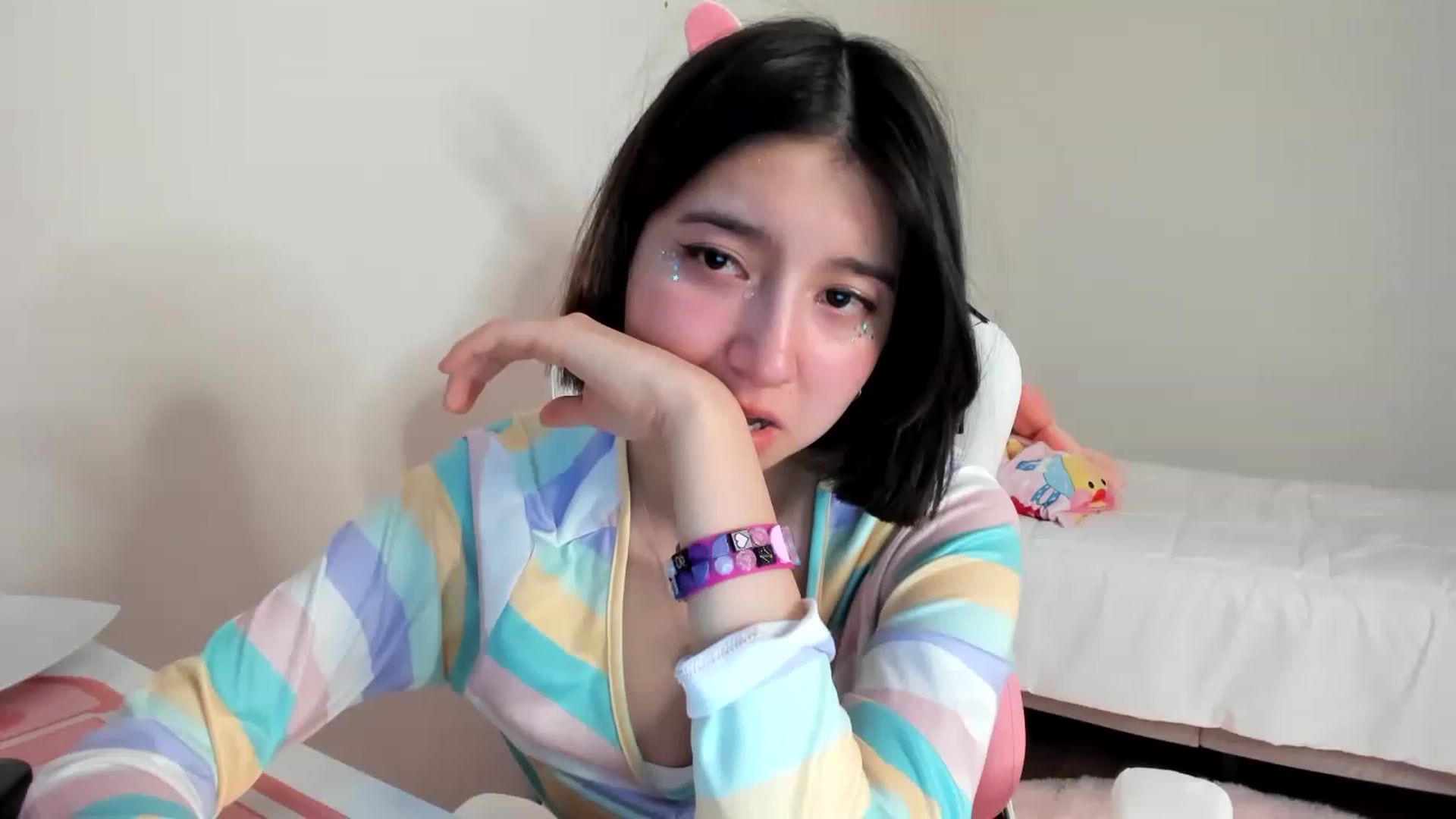 Gallery image thumbnail from Cherrycute666's myfreecams stream on, 03/15/2023, 04:23 image 20 of 20