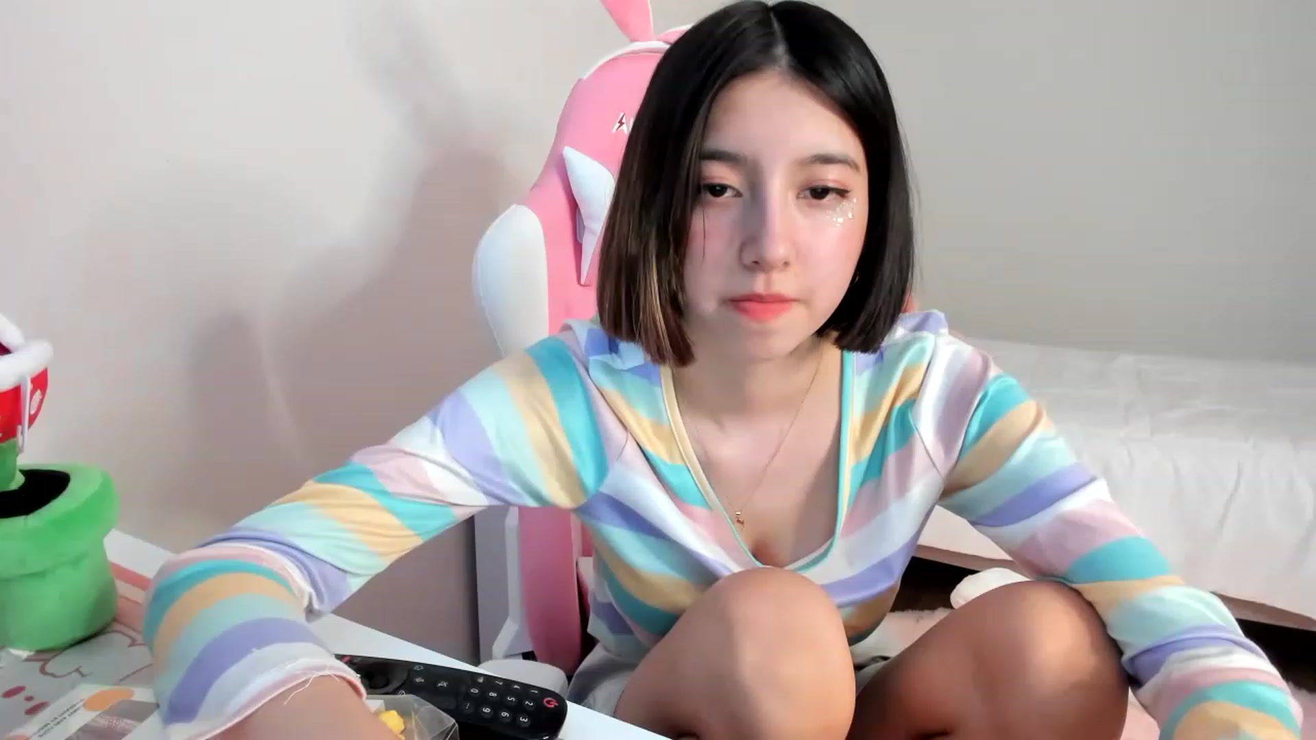 Gallery image thumbnail from Cherrycute666's myfreecams stream on, 03/15/2023, 08:17 image 15 of 20