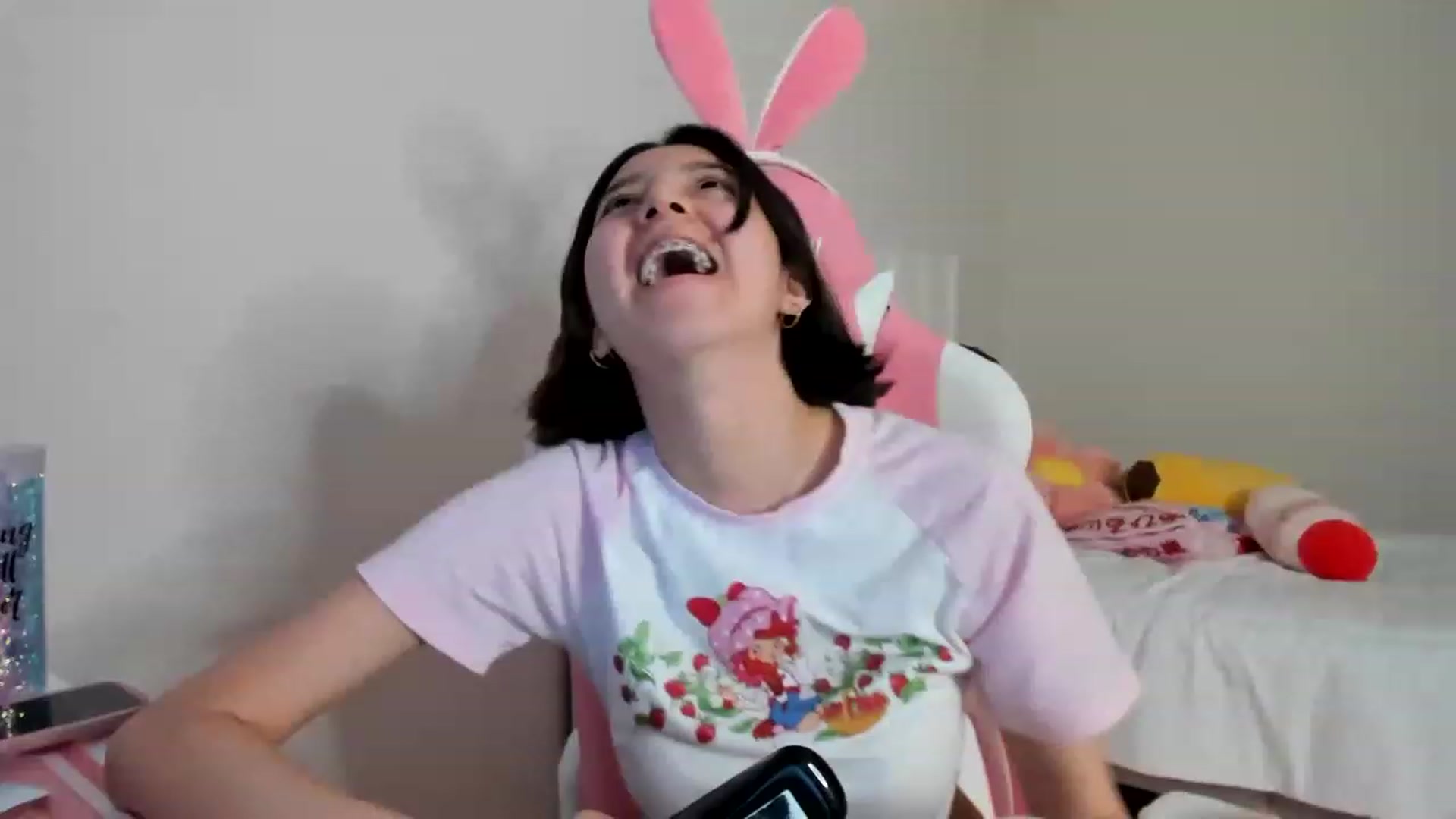 Gallery image thumbnail from Cherrycute666's myfreecams stream on, 03/16/2023, 02:36 image 9 of 20