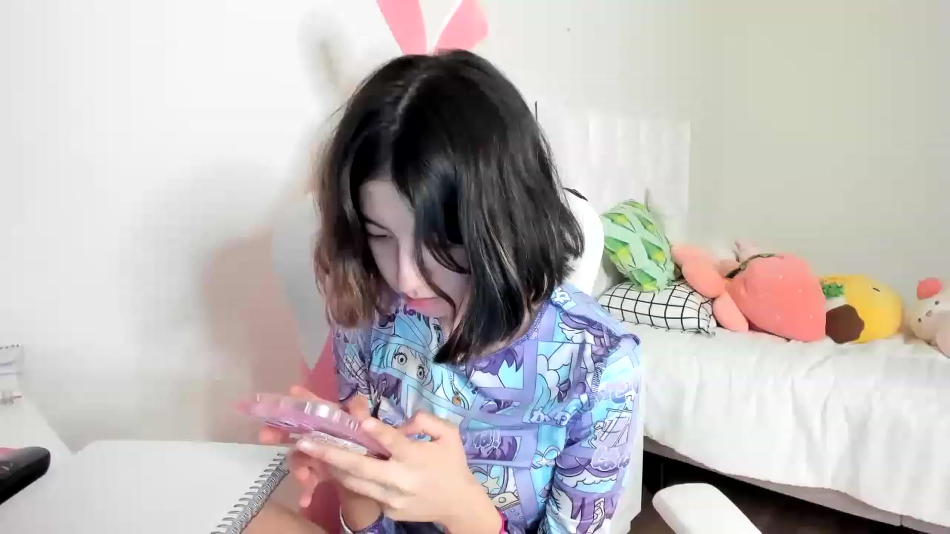 Gallery image thumbnail from Cherrycute666's myfreecams stream on, 03/17/2023, 07:27 image 1 of 20