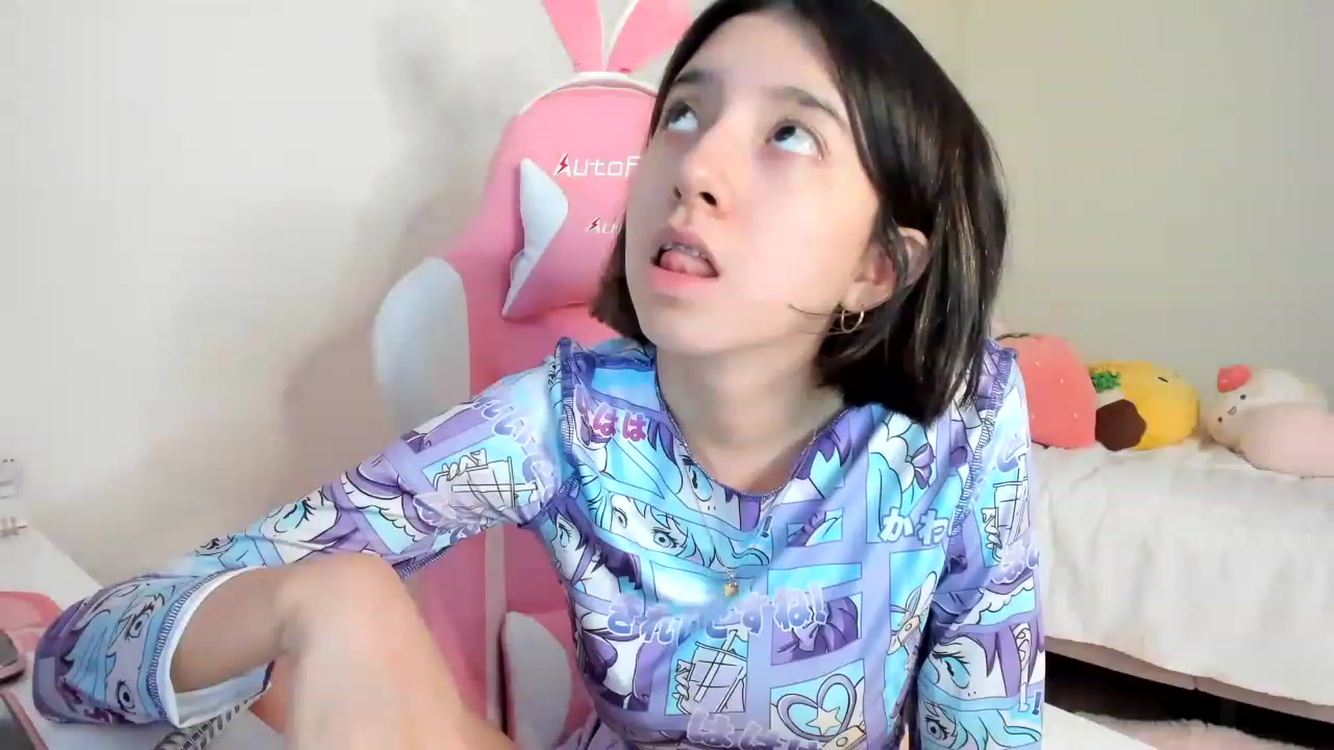 Gallery image thumbnail from Cherrycute666's myfreecams stream on, 03/17/2023, 08:41 image 4 of 20