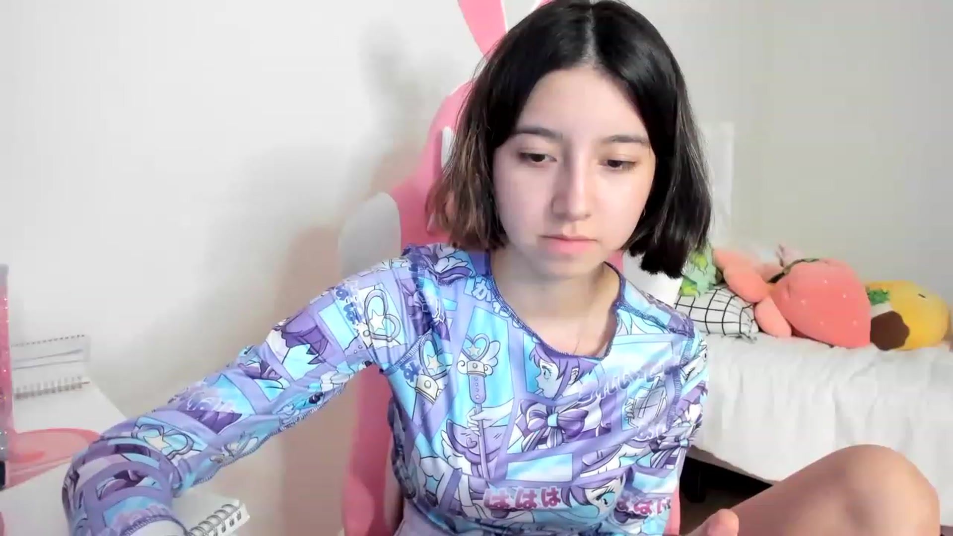 Gallery image thumbnail from Cherrycute666's myfreecams stream on, 03/17/2023, 08:41 image 14 of 20
