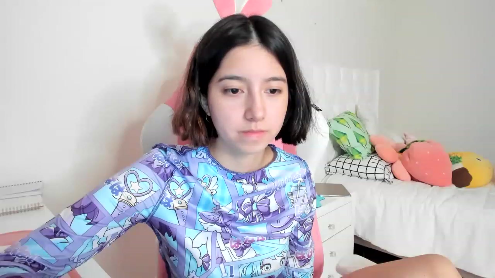 Gallery image thumbnail from Cherrycute666's myfreecams stream on, 03/17/2023, 09:25 image 20 of 20