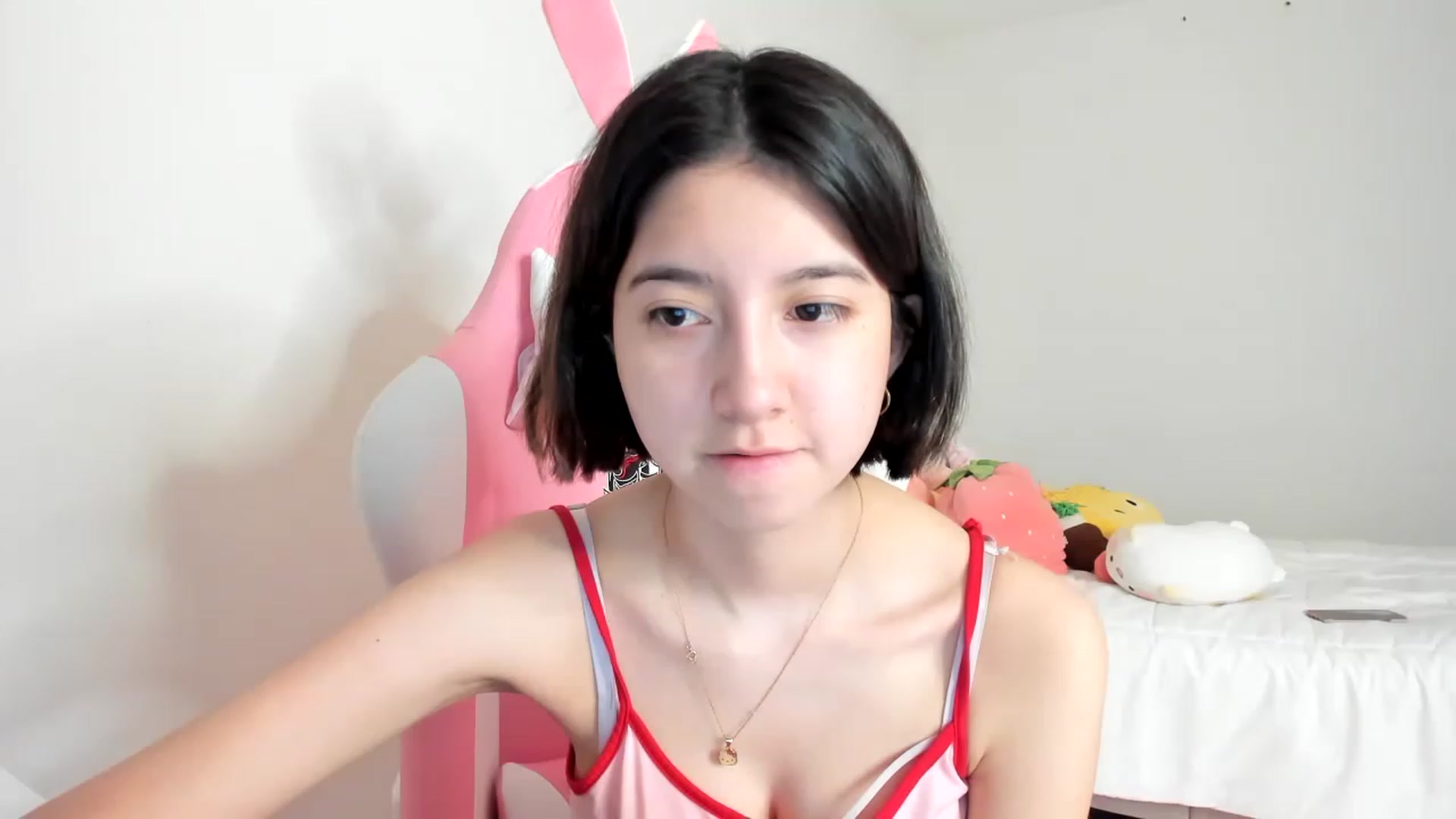 Gallery image thumbnail from Cherrycute666's myfreecams stream on, 03/17/2023, 15:24 image 3 of 20