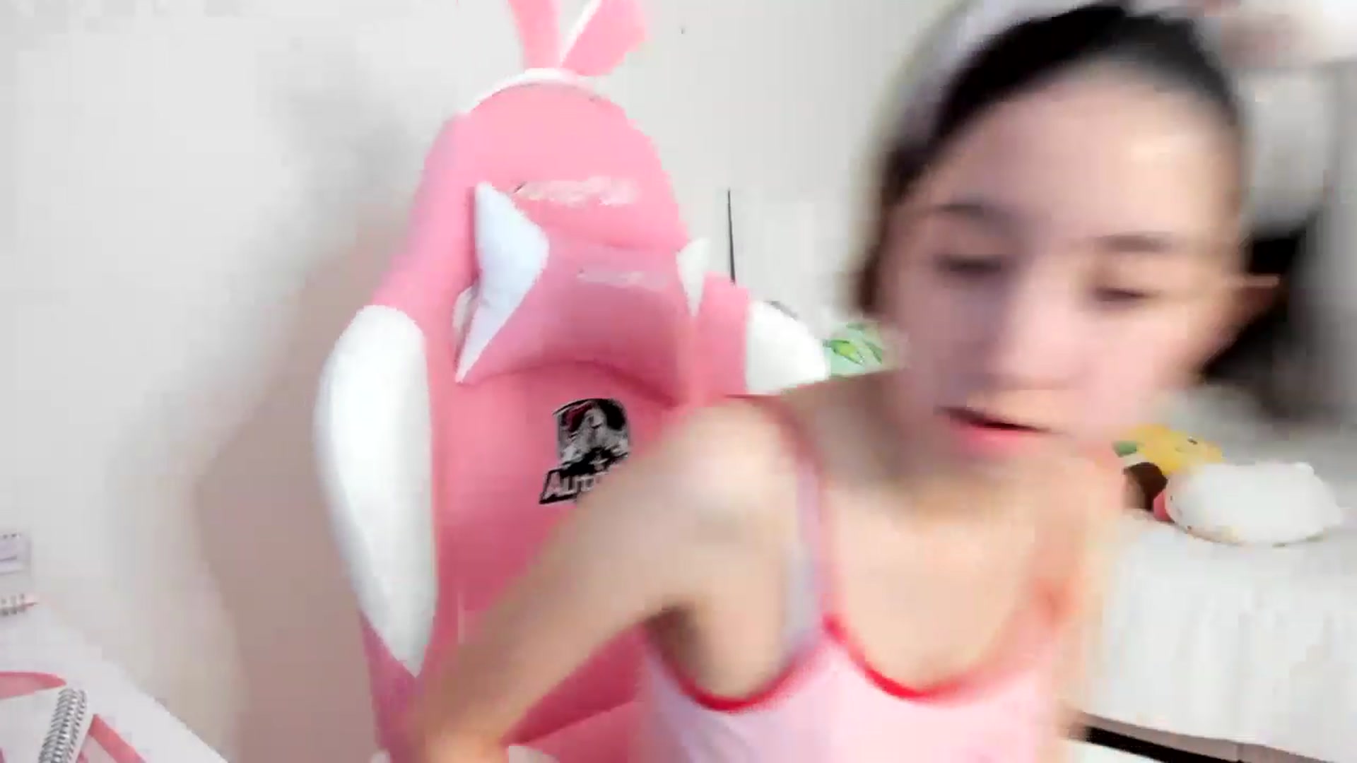 Gallery image thumbnail from Cherrycute666's myfreecams stream on, 03/17/2023, 15:24 image 12 of 20