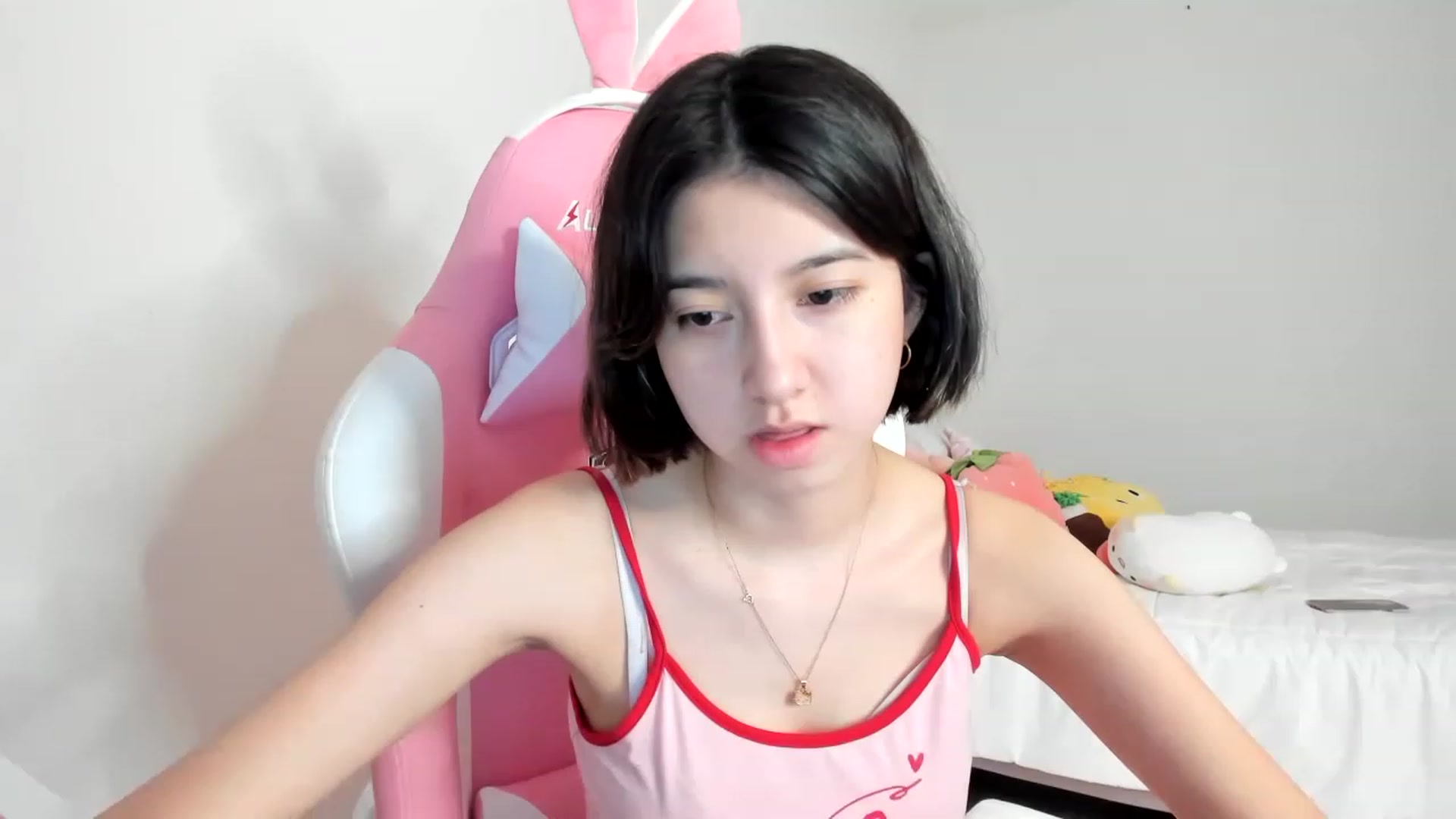 Gallery image thumbnail from Cherrycute666's myfreecams stream on, 03/17/2023, 15:24 image 2 of 20