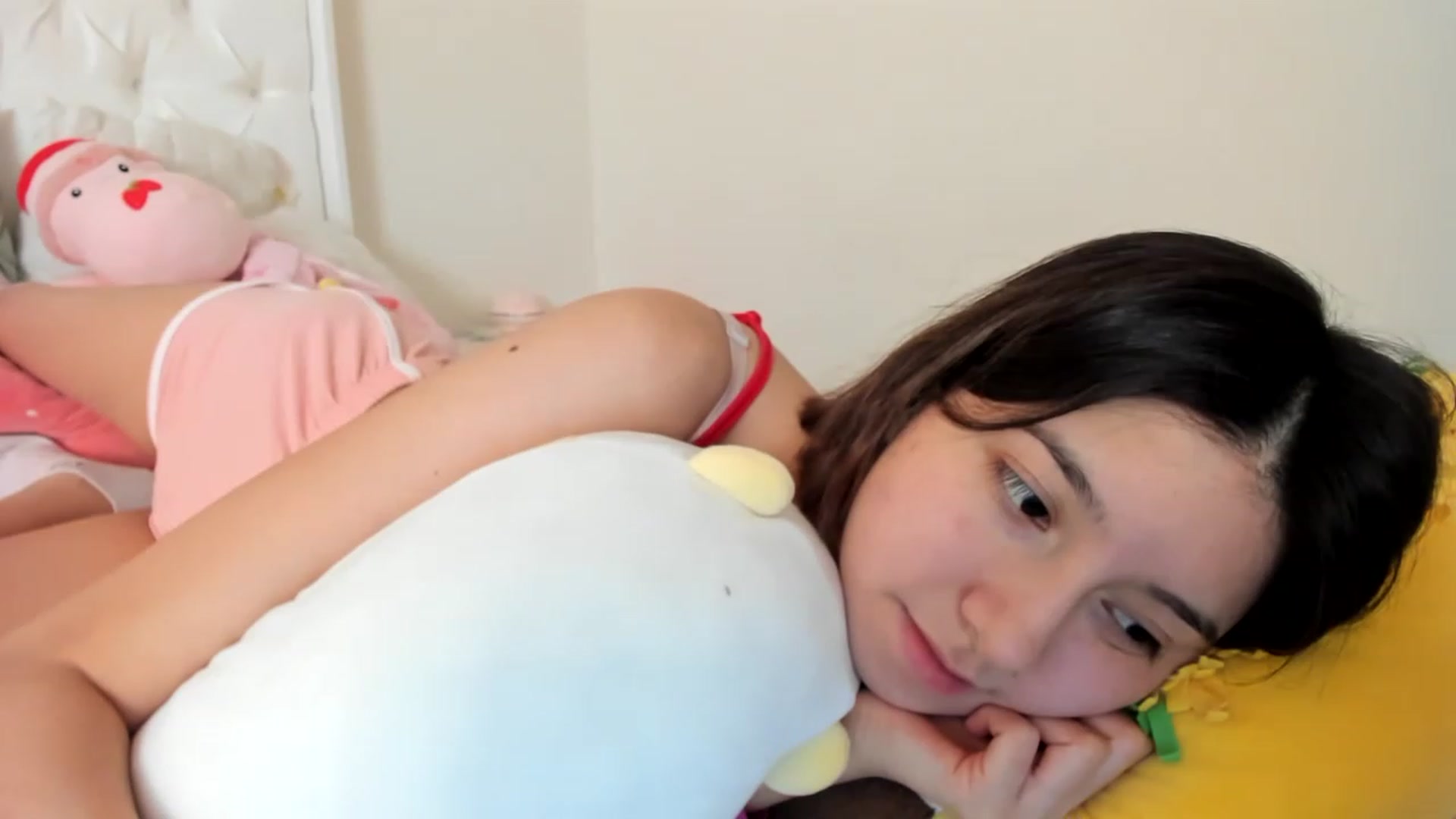 Gallery image thumbnail from Cherrycute666's myfreecams stream on, 03/17/2023, 16:44 image 6 of 20