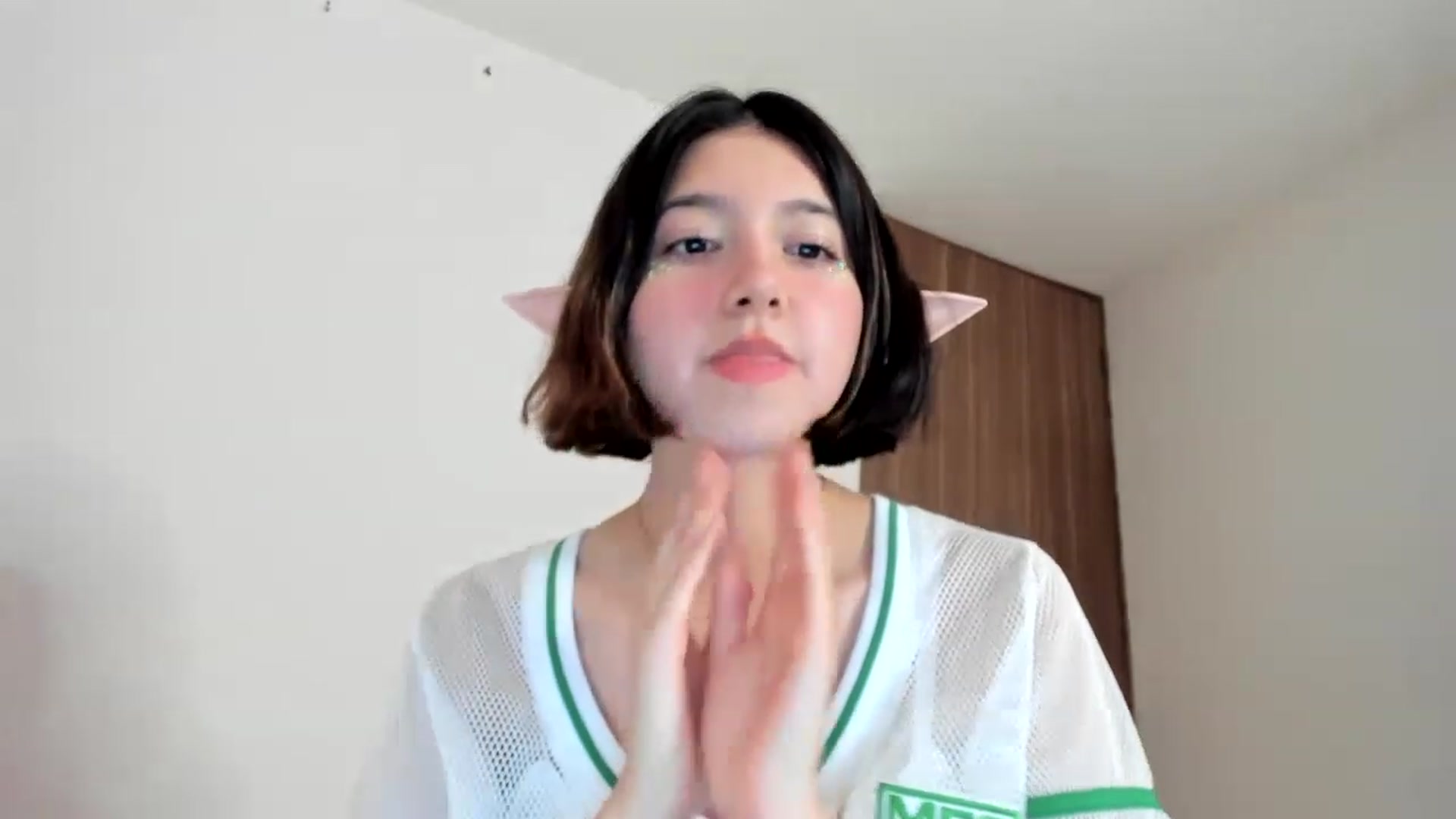 Gallery image thumbnail from Cherrycute666's myfreecams stream on, 03/18/2023, 01:52 image 8 of 20