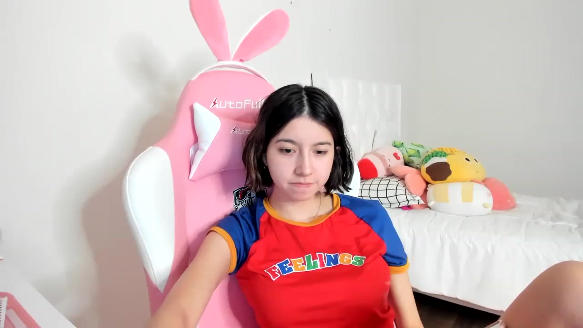 Gallery image thumbnail from Cherrycute666's myfreecams stream on, 03/18/2023, 05:50 image 18 of 20