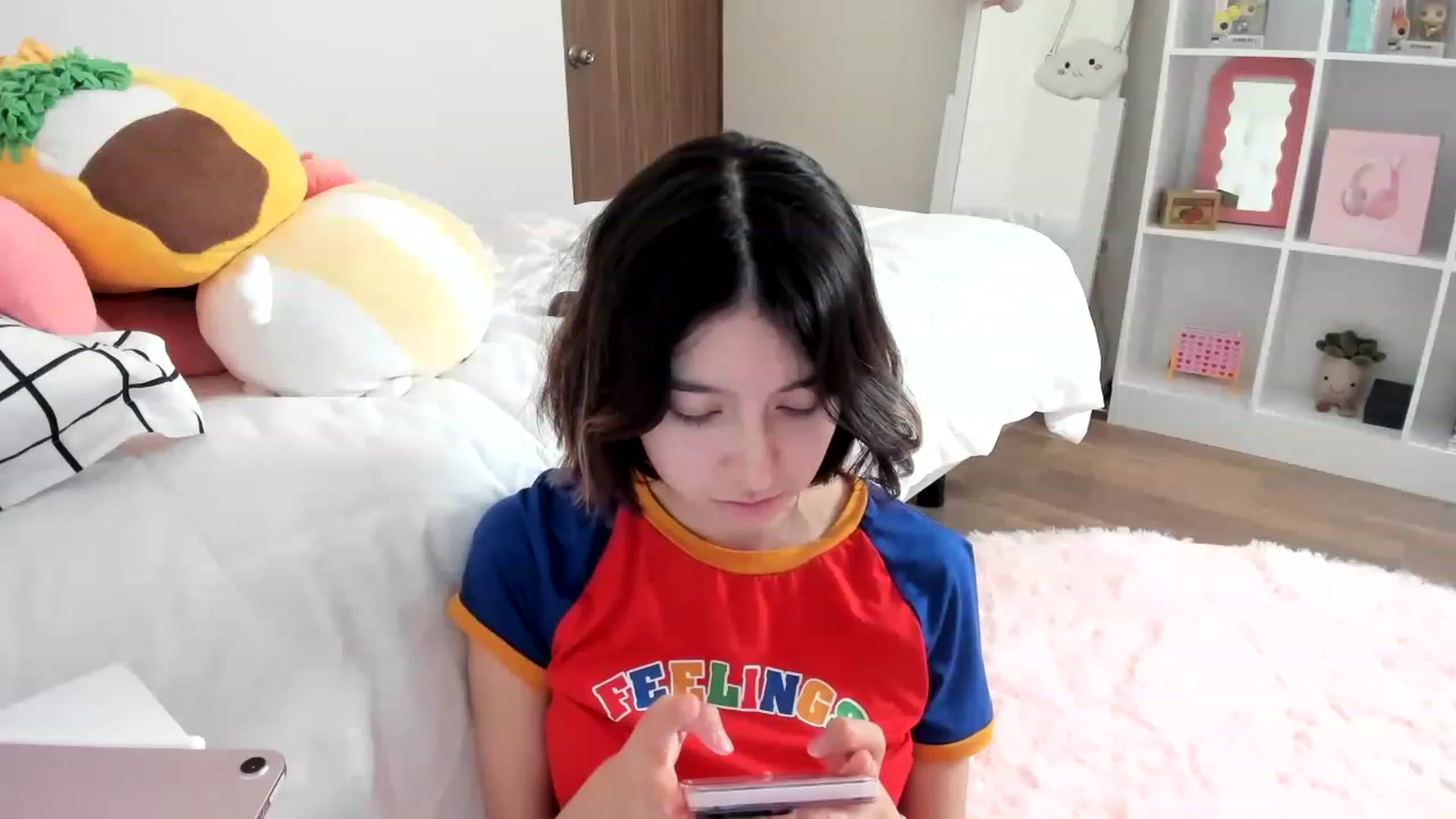 Gallery image thumbnail from Cherrycute666's myfreecams stream on, 03/18/2023, 11:54 image 10 of 20