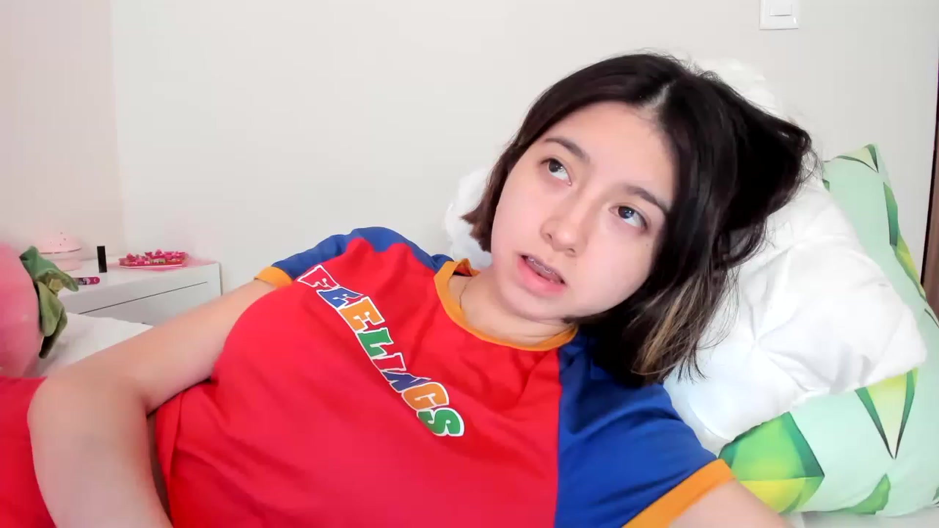 Gallery image thumbnail from Cherrycute666's myfreecams stream on, 03/18/2023, 13:08 image 19 of 20