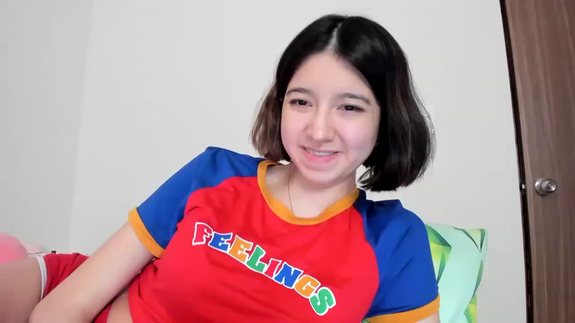 Gallery image thumbnail from Cherrycute666's myfreecams stream on, 03/18/2023, 13:08 image 5 of 20