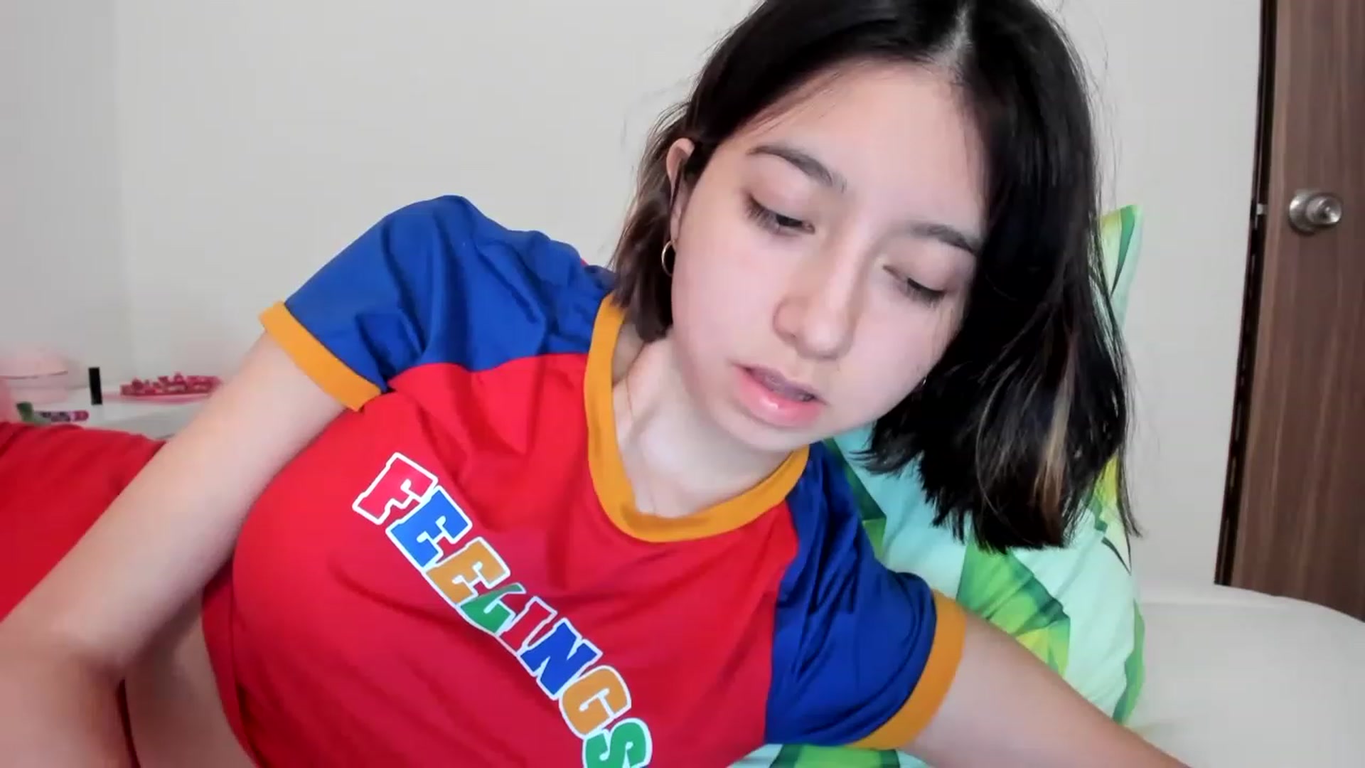 Gallery image thumbnail from Cherrycute666's myfreecams stream on, 03/18/2023, 13:08 image 8 of 20