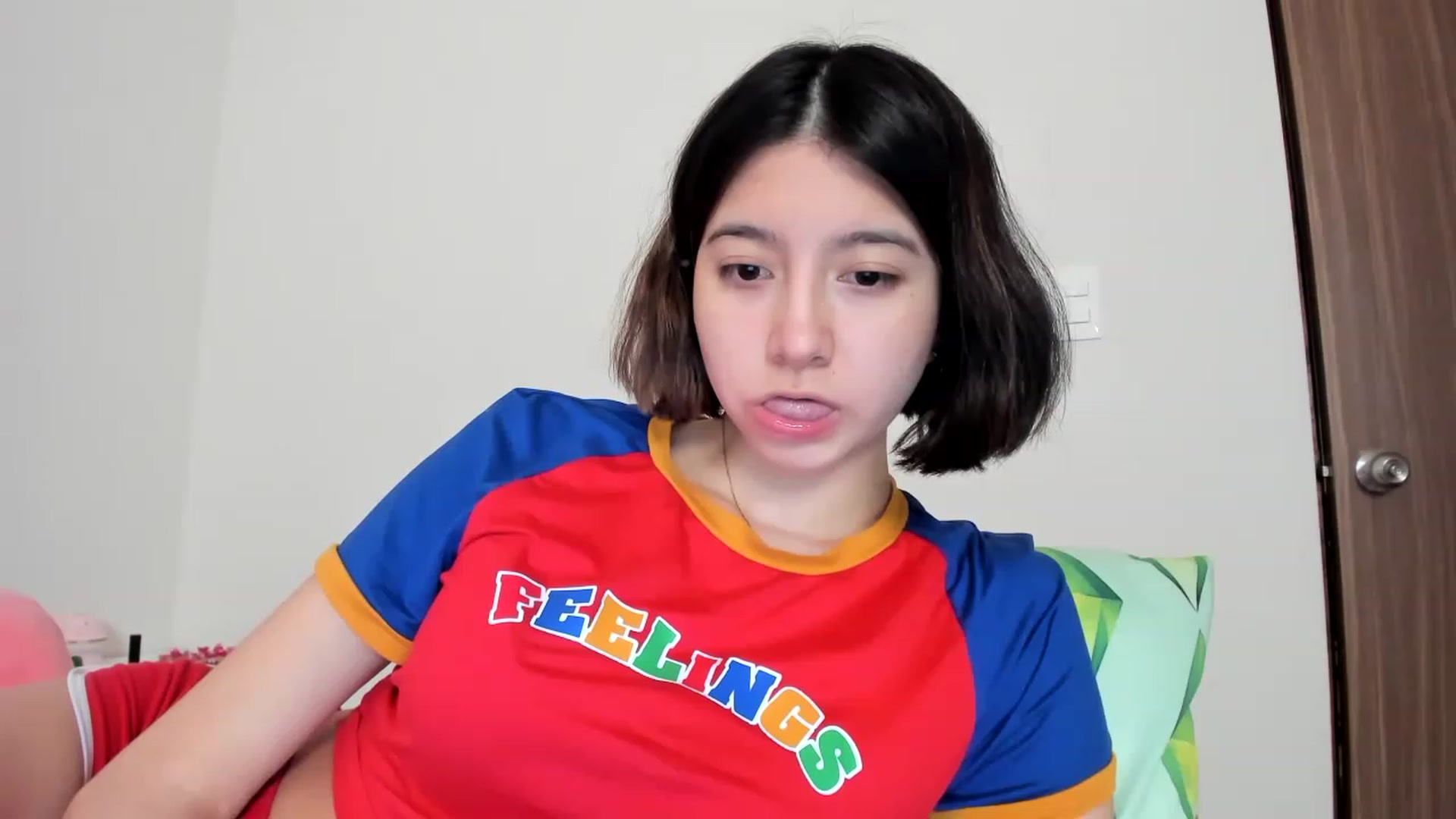 Gallery image thumbnail from Cherrycute666's myfreecams stream on, 03/18/2023, 13:08 image 6 of 20