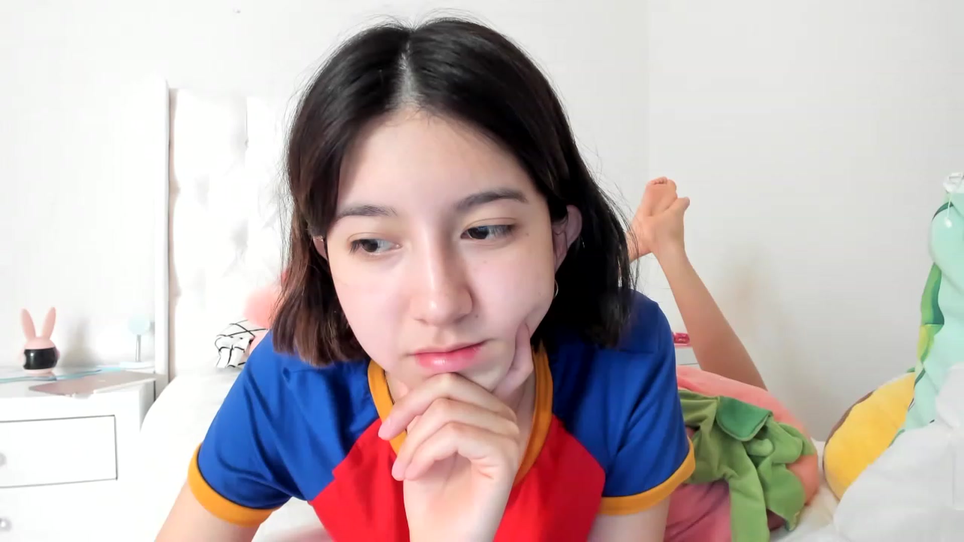 Gallery image thumbnail from Cherrycute666's myfreecams stream on, 03/18/2023, 19:02 image 3 of 20