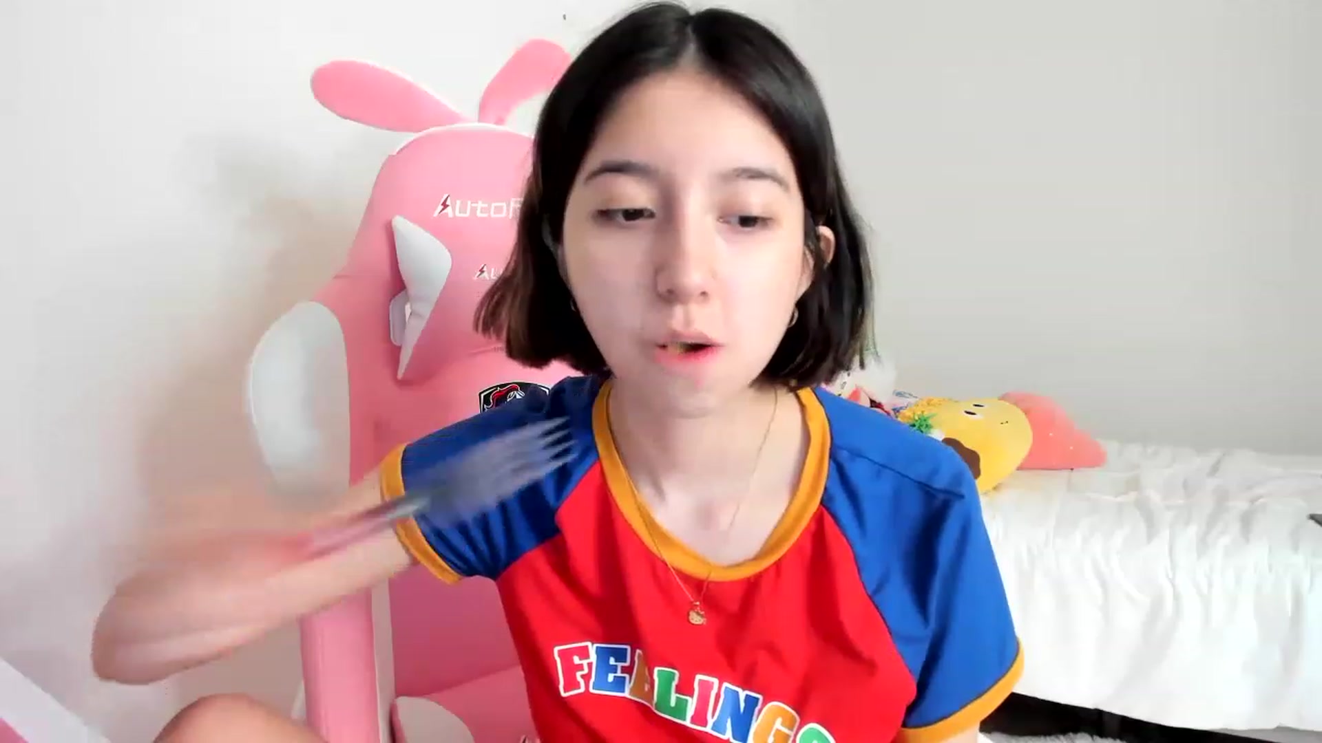 Gallery image thumbnail from Cherrycute666's myfreecams stream on, 03/18/2023, 20:37 image 11 of 20