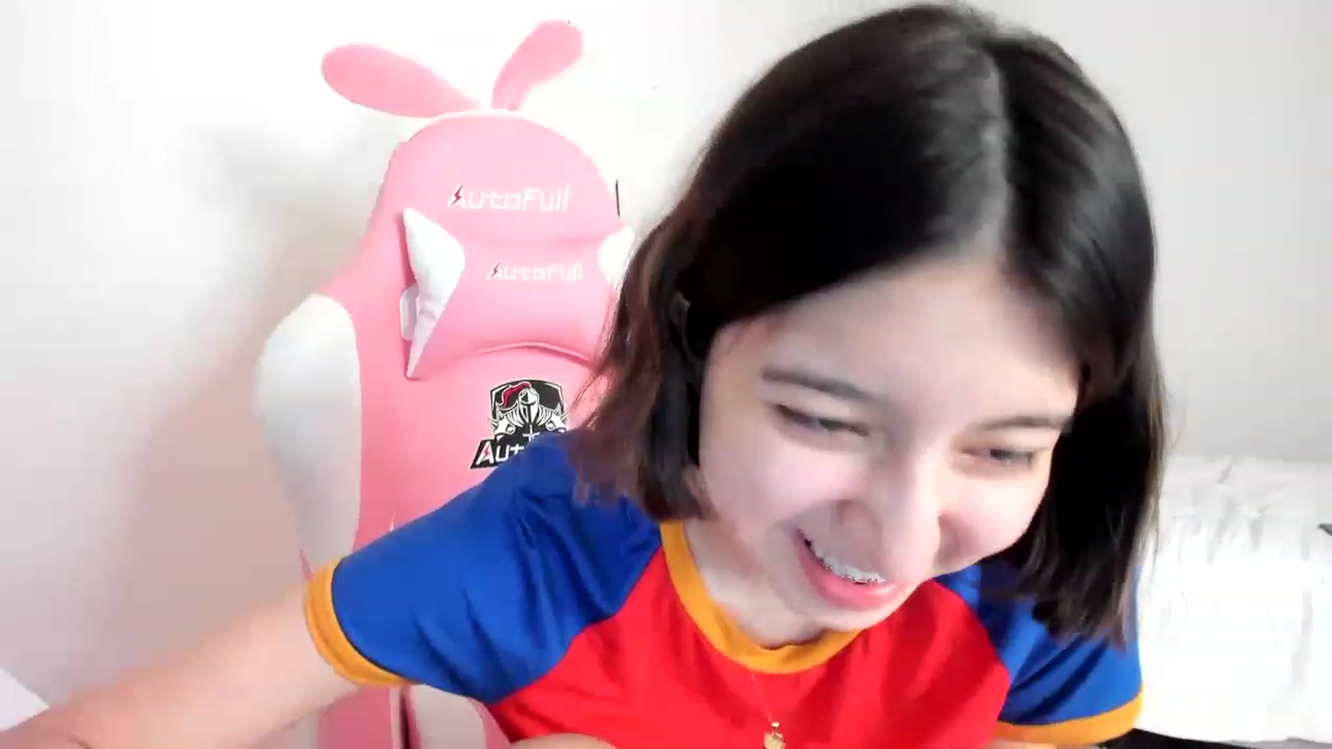 Gallery image thumbnail from Cherrycute666's myfreecams stream on, 03/18/2023, 20:37 image 5 of 20