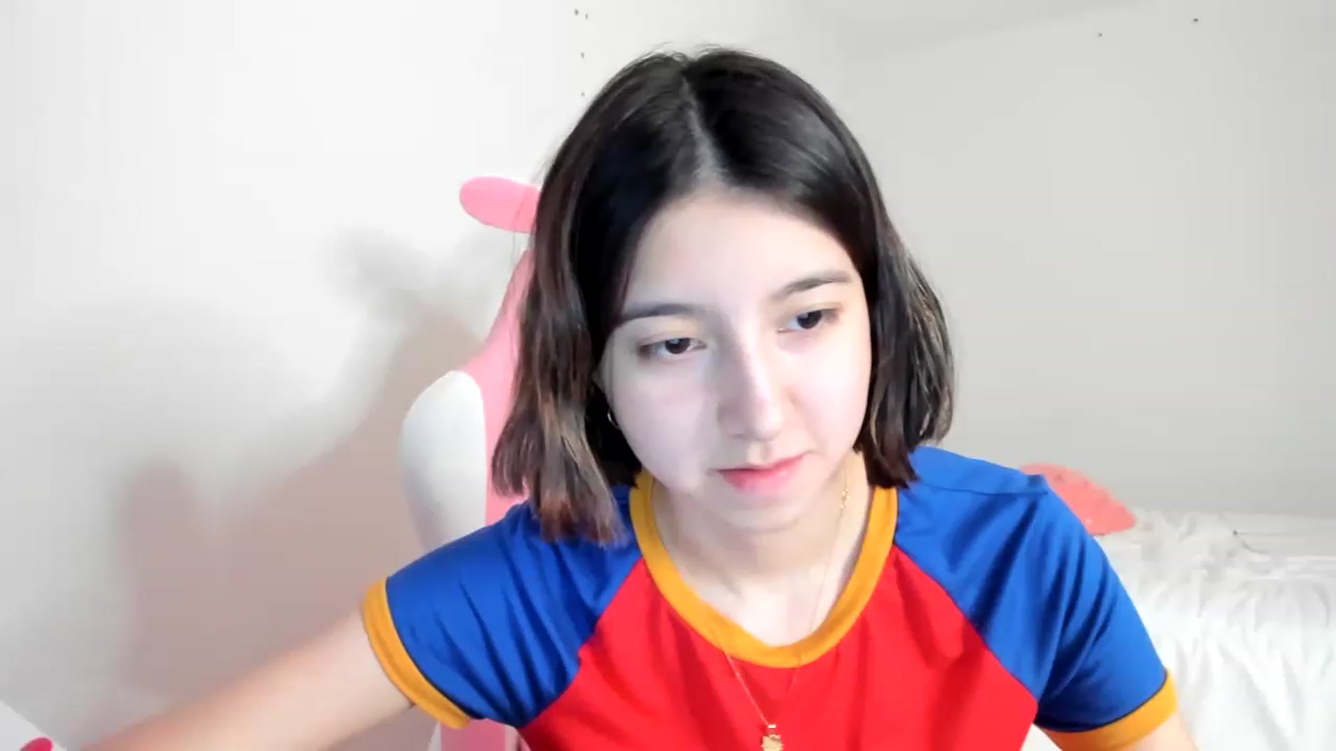 Gallery image thumbnail from Cherrycute666's myfreecams stream on, 03/19/2023, 24:35 image 18 of 20