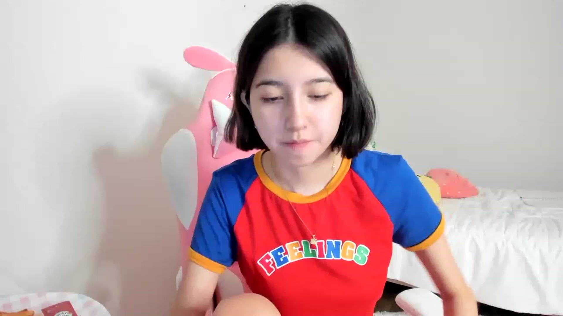 Gallery image thumbnail from Cherrycute666's myfreecams stream on, 03/19/2023, 24:35 image 20 of 20