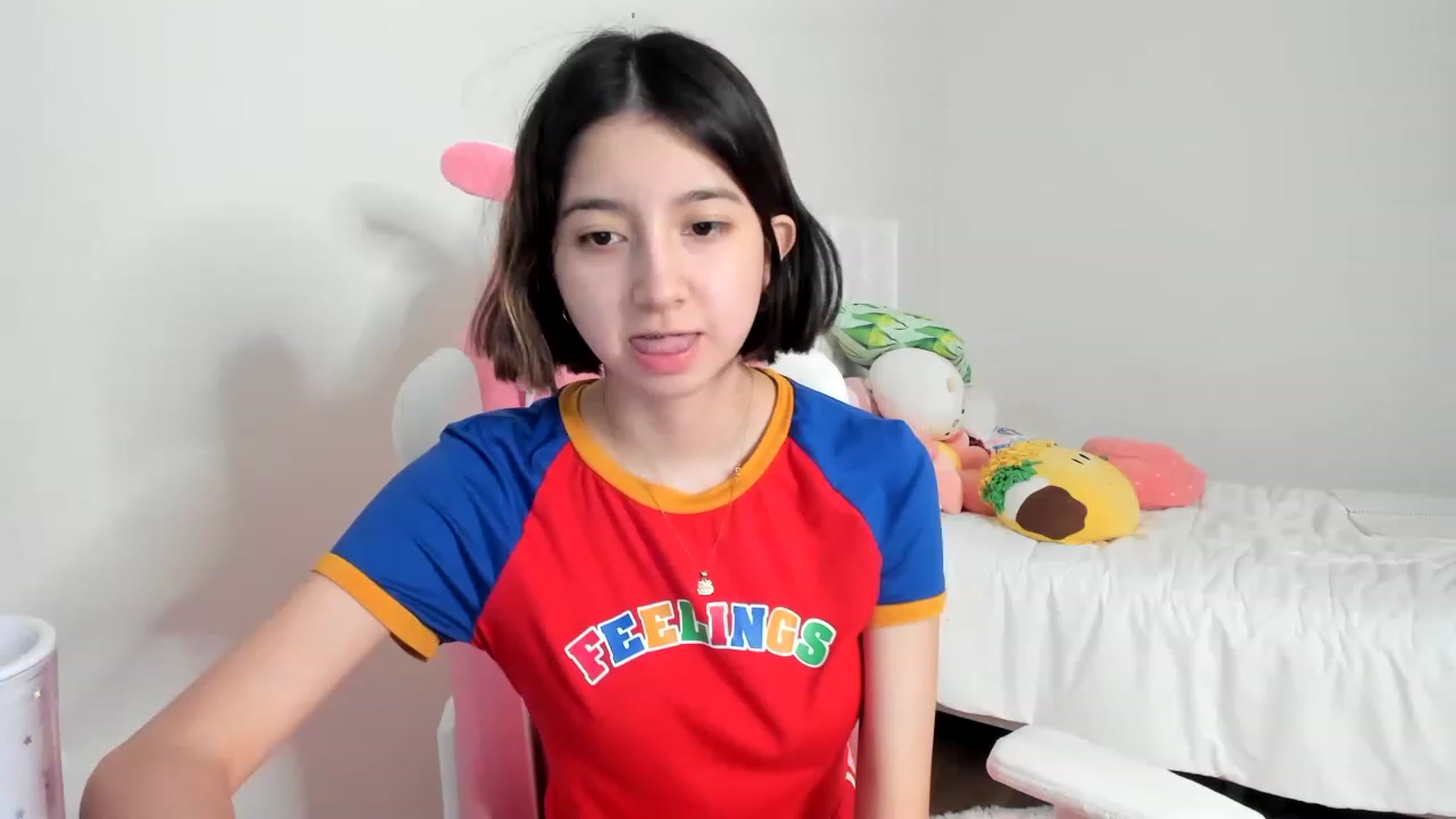 Gallery image thumbnail from Cherrycute666's myfreecams stream on, 03/19/2023, 03:20 image 1 of 20