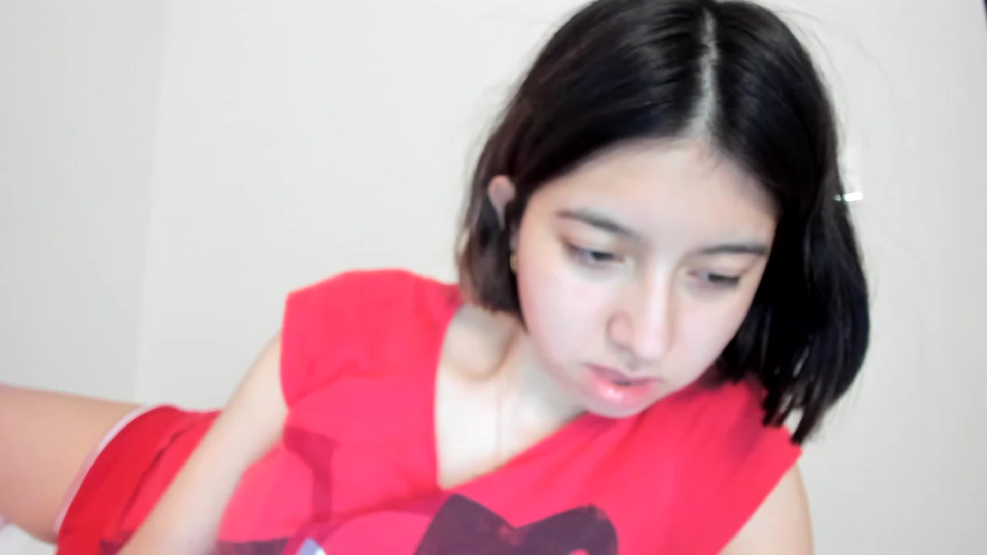 Gallery image thumbnail from Cherrycute666's myfreecams stream on, 03/19/2023, 08:59 image 17 of 20