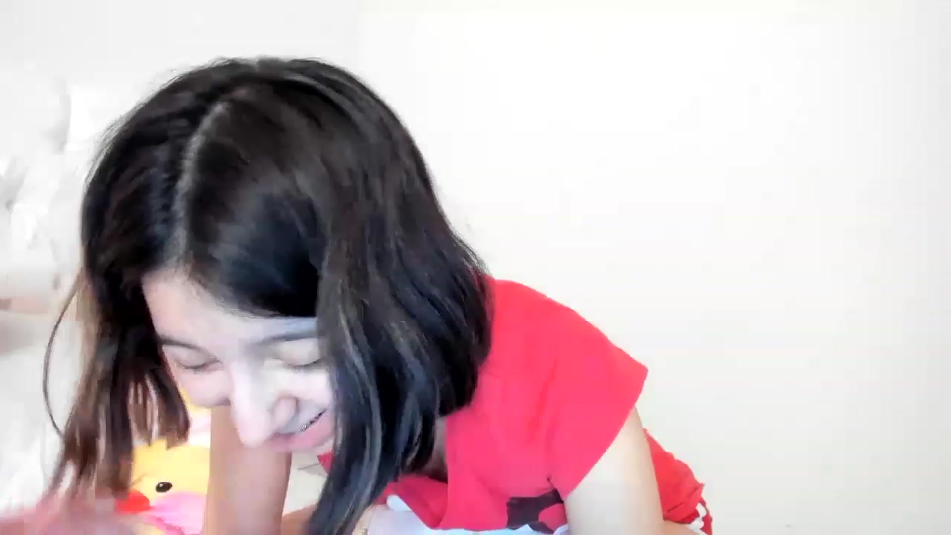 Gallery image thumbnail from Cherrycute666's myfreecams stream on, 03/19/2023, 08:59 image 9 of 20