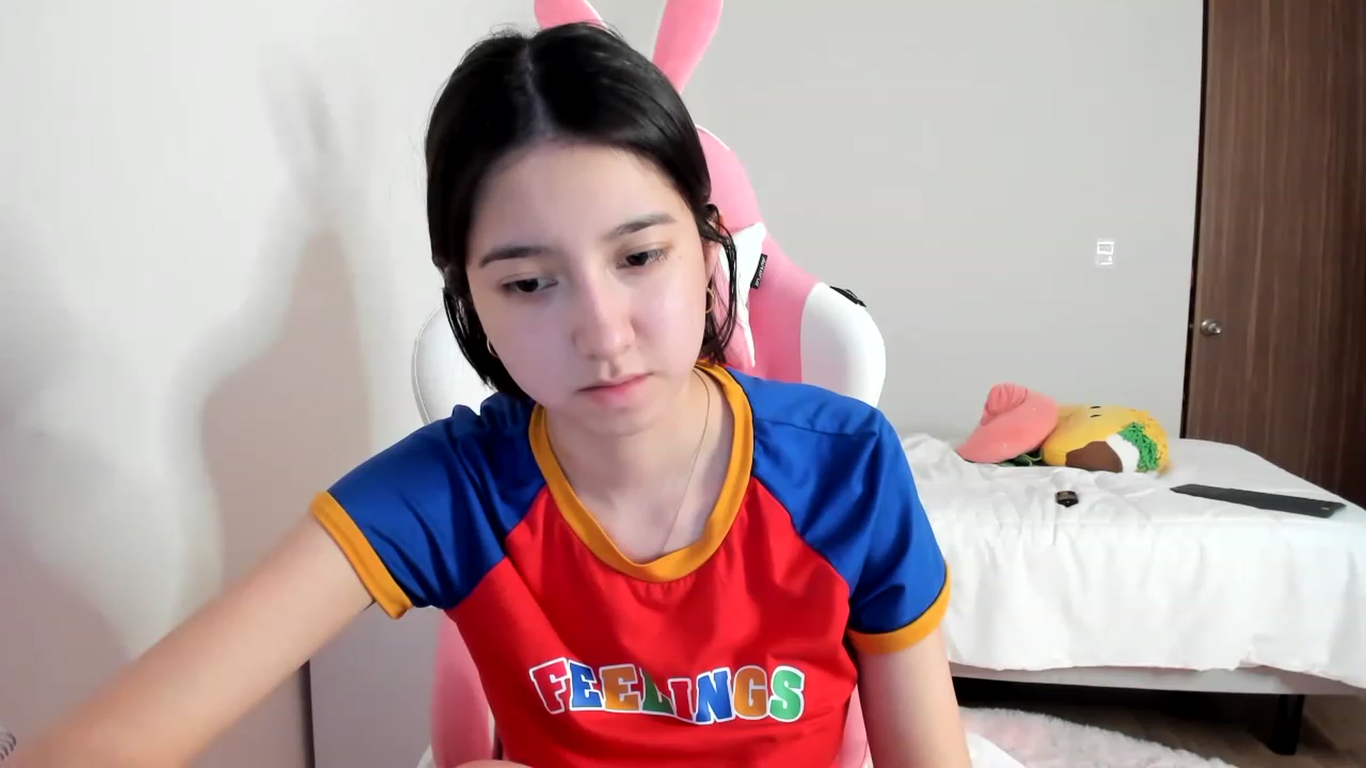 Gallery image thumbnail from Cherrycute666's myfreecams stream on, 03/19/2023, 13:30 image 10 of 20