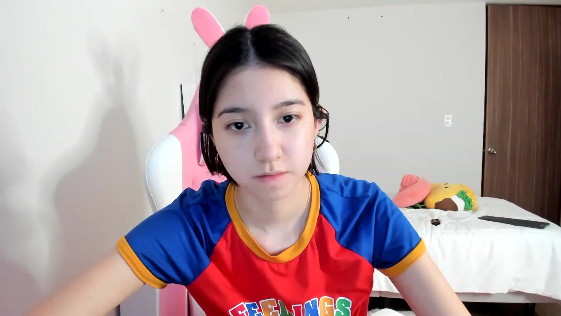 Gallery image thumbnail from Cherrycute666's myfreecams stream on, 03/19/2023, 13:30 image 7 of 20