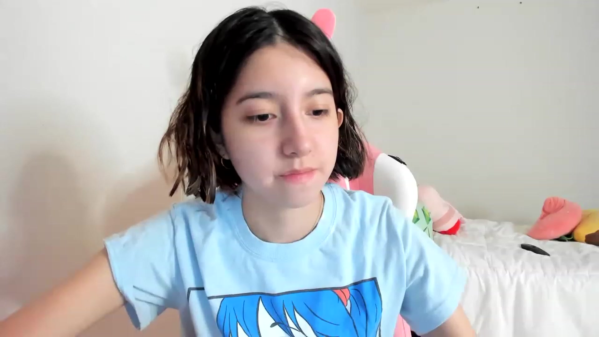 Gallery image thumbnail from Cherrycute666's myfreecams stream on, 03/19/2023, 15:38 image 4 of 20